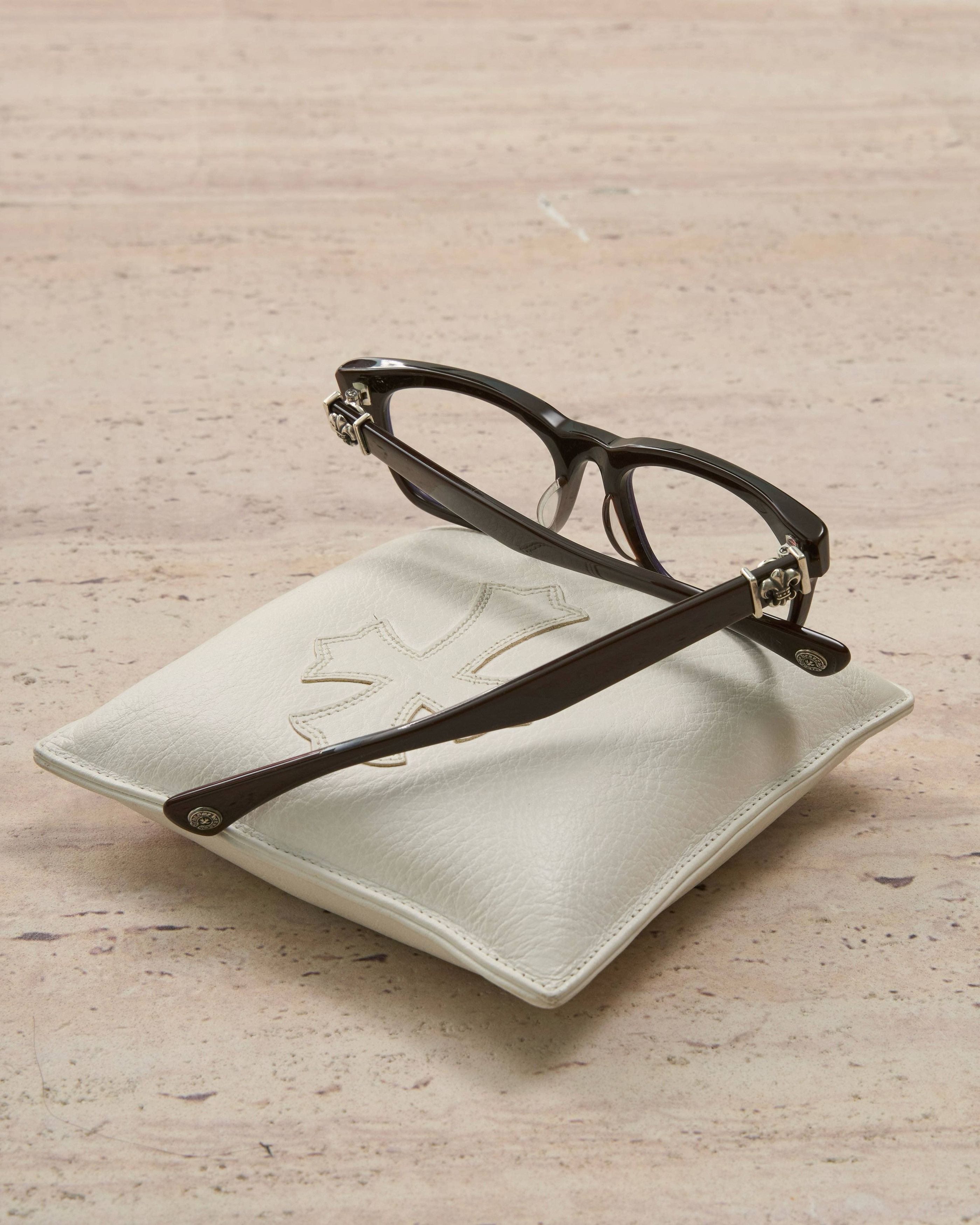 Chrome Hearts CHROME HEARTS GITTIN ANY?-A CLASSIC BROWN Size ONE SIZE - 2 Thumbnail