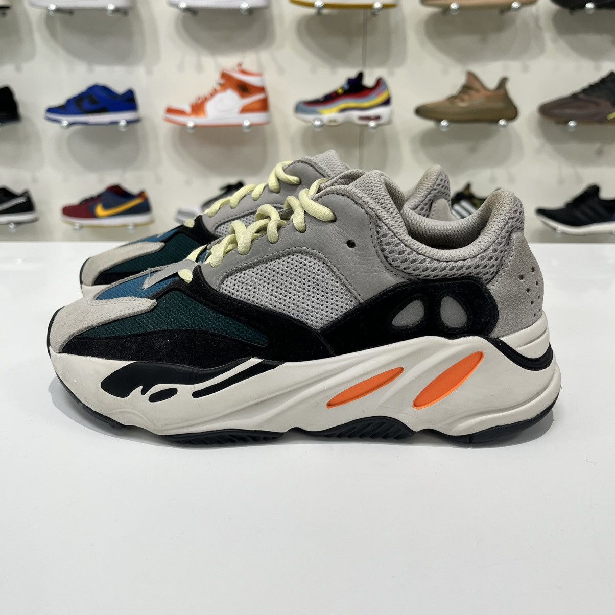 Adidas Adidas Yeezy Boost 700 Wave Runner Size US 5.5 / EU 38 - 2 Thumbnail