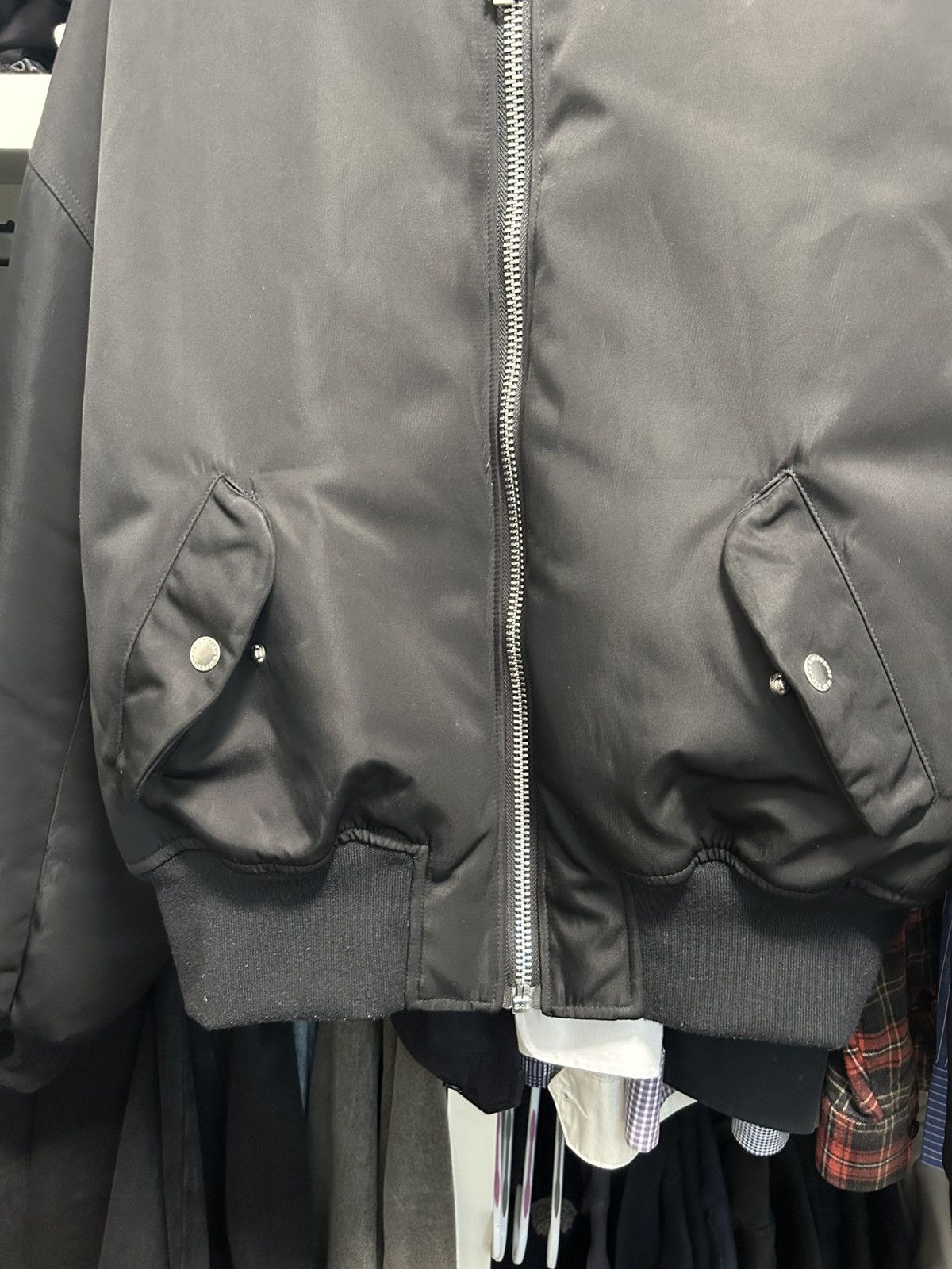 Stolen Girlfriends Club Stolen Girlfriends Club bomber Size US M / EU 48-50 / 2 - 4 Thumbnail