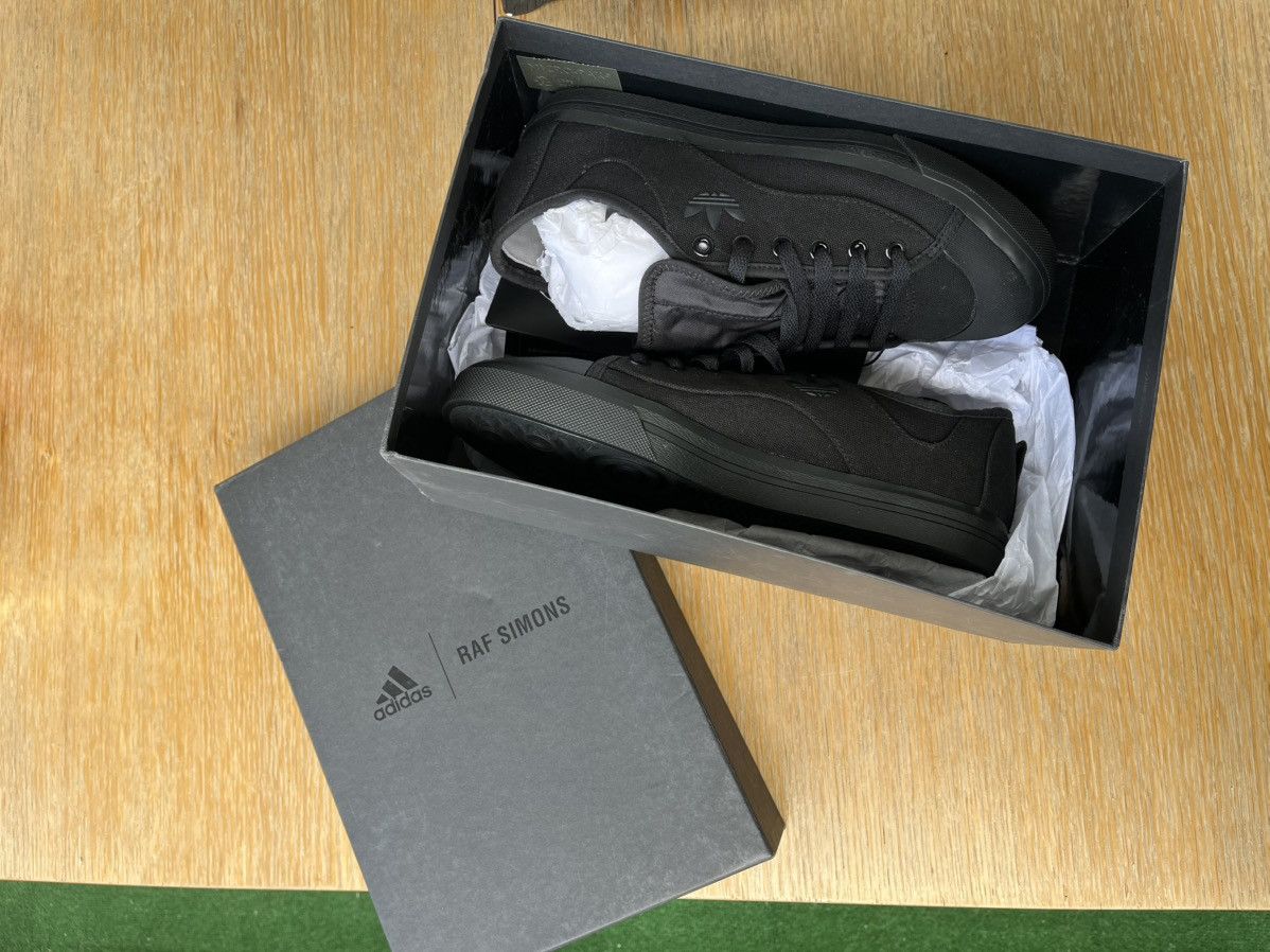 Adidas × Raf Simons Adidas Raf Simon Spirit V Size US 7 / EU 40 - 15 Thumbnail
