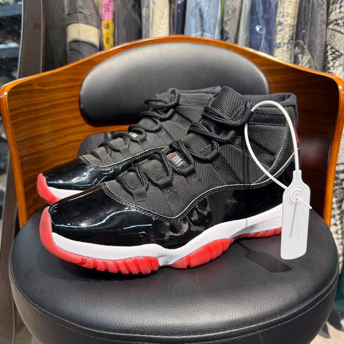 Nike Nike AJ11 Black Lowtop Sneakers 44.5 Men Size US 11 / EU 44 - 1 Thumbnail