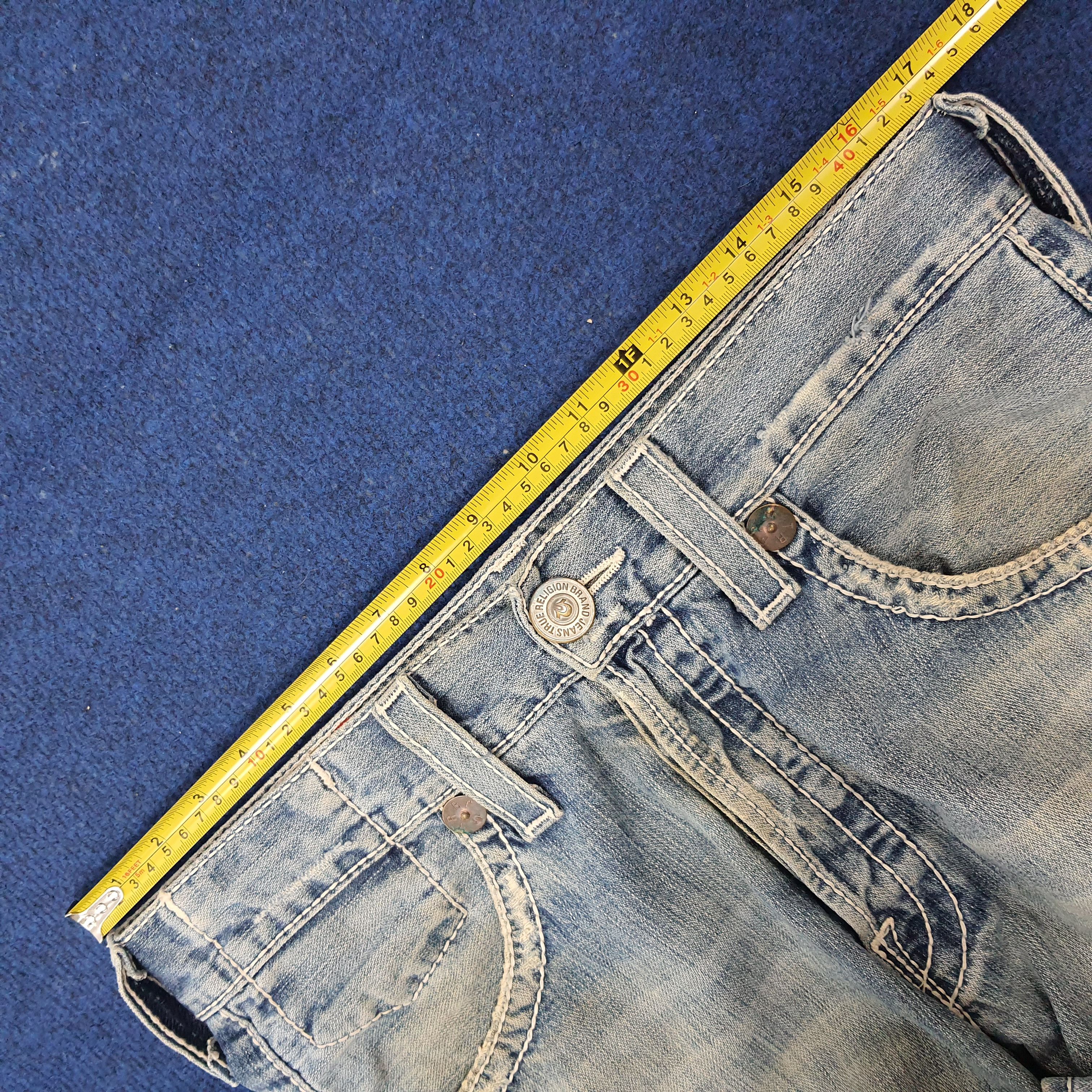 True Religion Vintage True Religion Marco Big T Distressed Jeans C272N13 Size US 33 - 13 Thumbnail