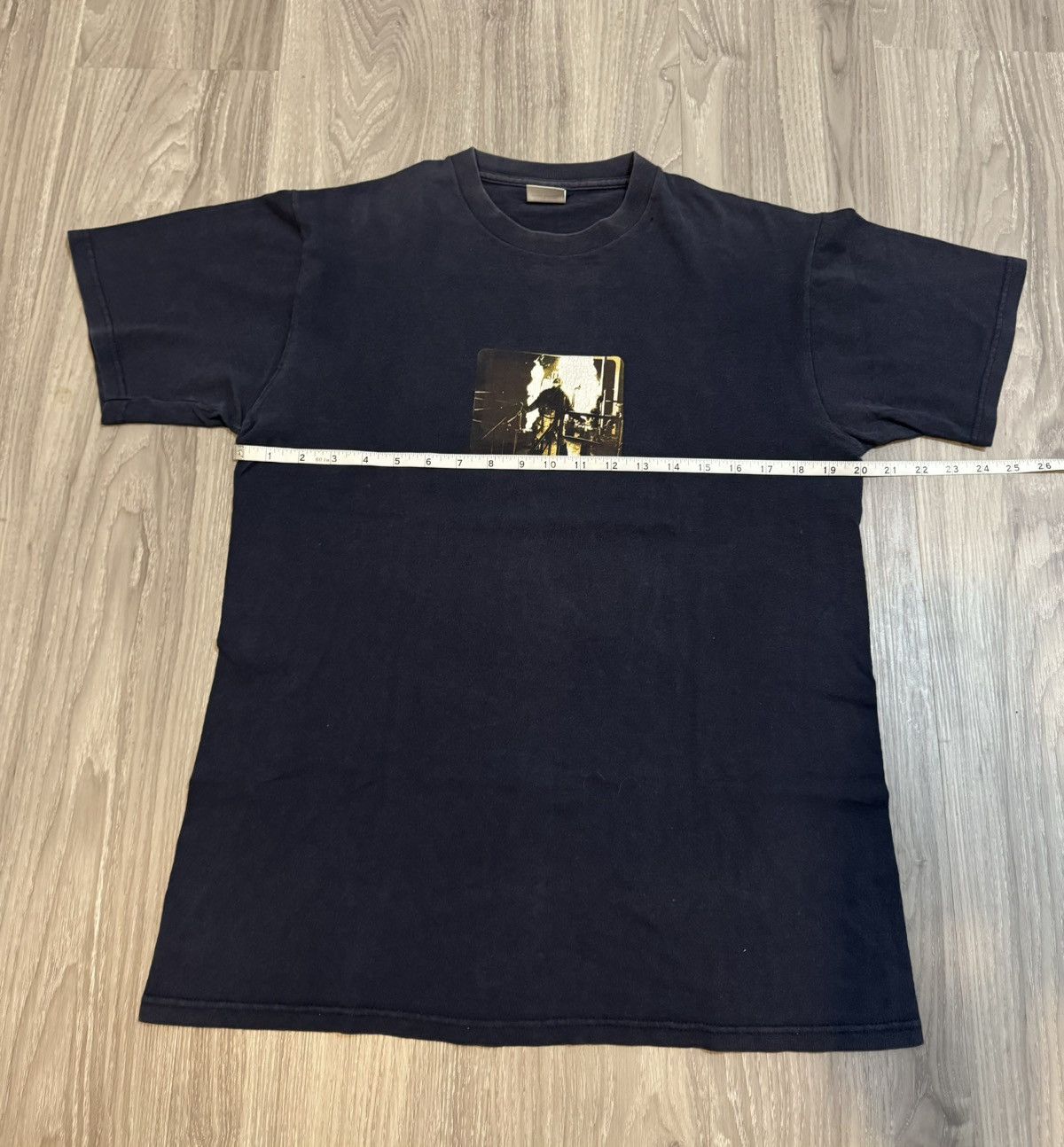Supreme Supreme 1999 SSUR Man on Fire Tee RARE Size US M / EU 48-50 / 2 - 7 Thumbnail