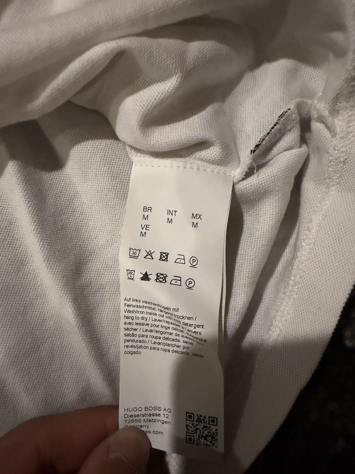 Hugo Boss Medium White Hugo Boss shirt Size US M / EU 48-50 / 2 - 5 Thumbnail