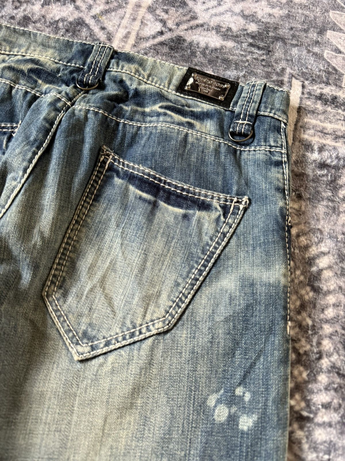 GOSTAR DE FUGA Buffalo bobs japan heavy claw mark studded flared jeans Size US 32 / EU 48 - 14 Thumbnail