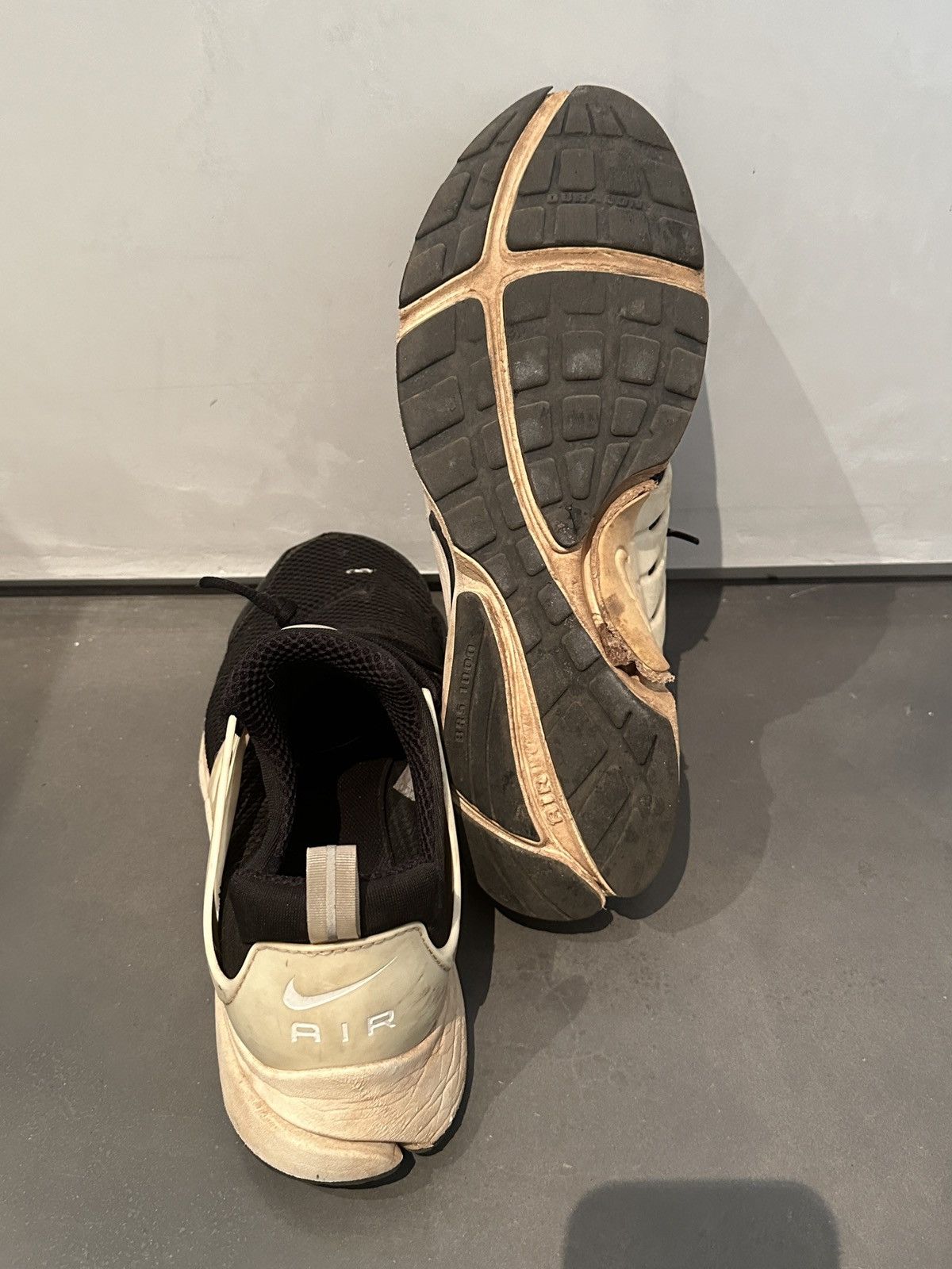 Nike Nike Air Presto Size US 12 / EU 45 - 4 Thumbnail
