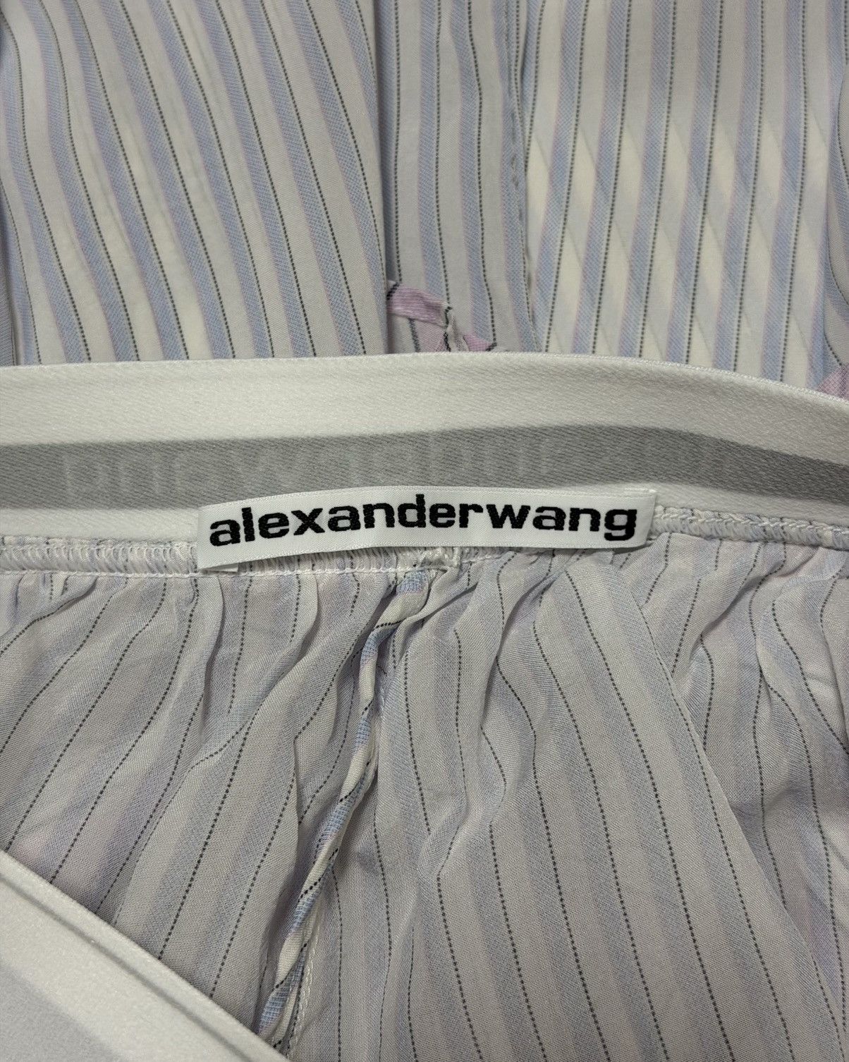 Alexander Wang ALEXANDER WANG S/S 2025 Boxer Pants with Pre-Styled Shirt Size 27" / US 4 / IT 40 - 7 Thumbnail