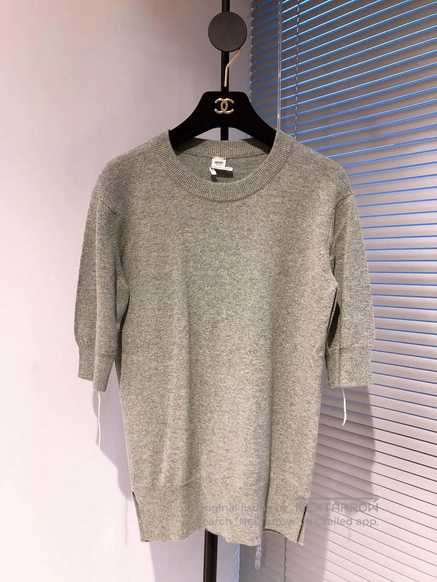 Hermes Gray Cashmere Short-Sleeve Sweater.