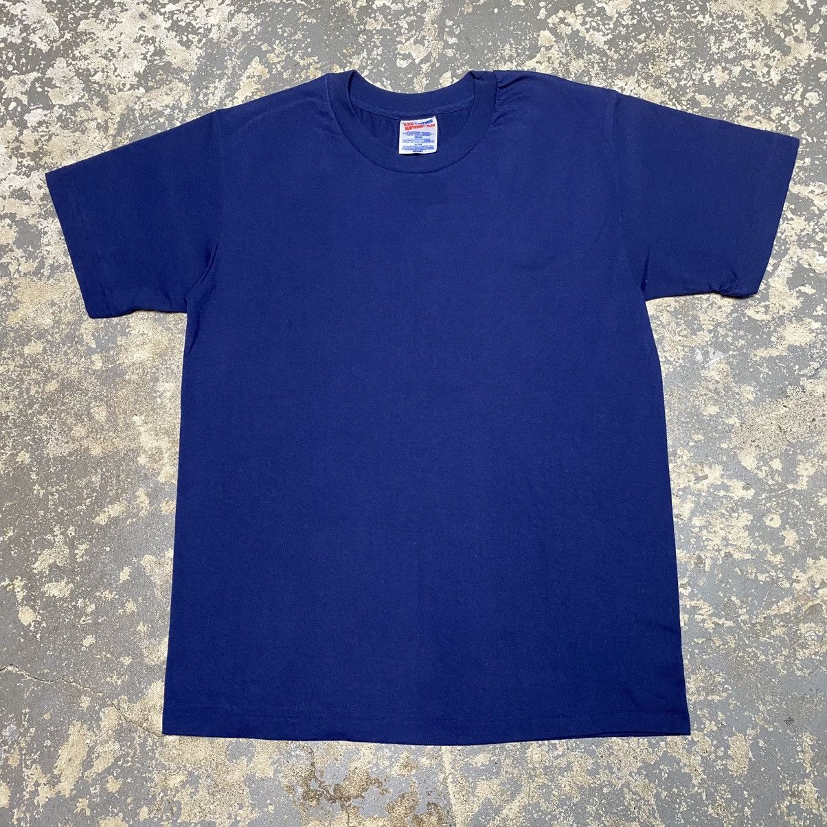 Unsound Rags × Vintage Vintage Hanes Heavyweight Navy Blank 90s Single Stitch shirt Size US M / EU 48-50 / 2 - 1 Thumbnail