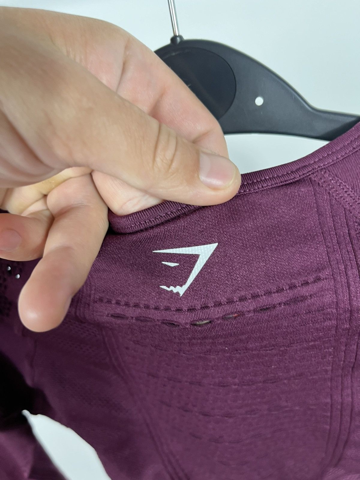 Gymshark Gymshark Women’s Flex Seamless Long Sleeve Crop Top XS Plum Size XS / US 0-2 / IT 36-38 - 12 Thumbnail