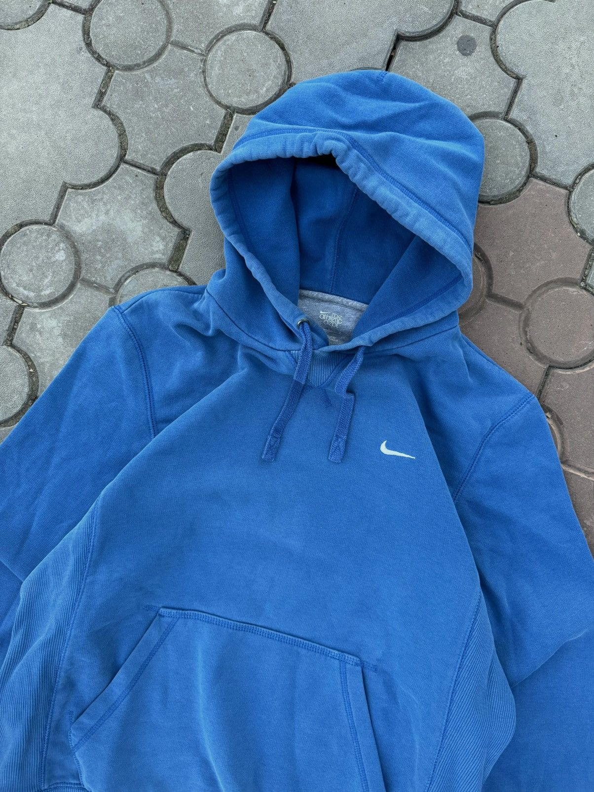 Nike × Vintage Vintage Nike Small Swoosh Boxy Hoodie Y2K USA Size US M / EU 48-50 / 2 - 3 Thumbnail