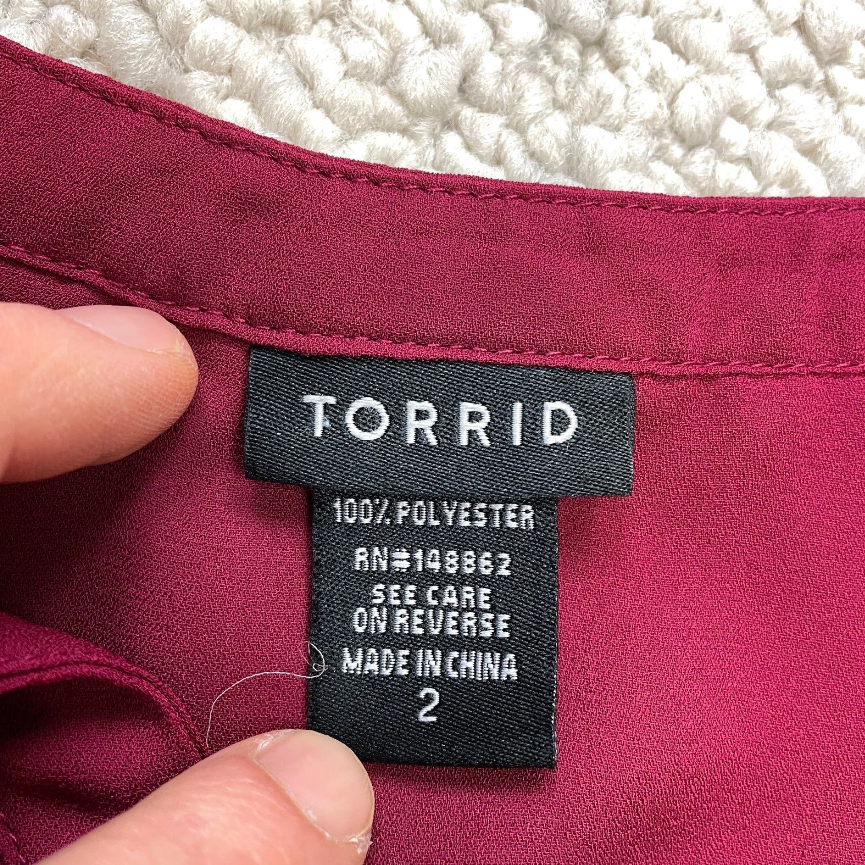 Torrid Torrid Blouse Top Womens 2X Red Roll Tab Sleeve Pockets Polyester V-Neck Button Casual Knit 3/4 Sleeve Plus Size Size XXL / US 16-18 / IT 52-54 - 3 Thumbnail
