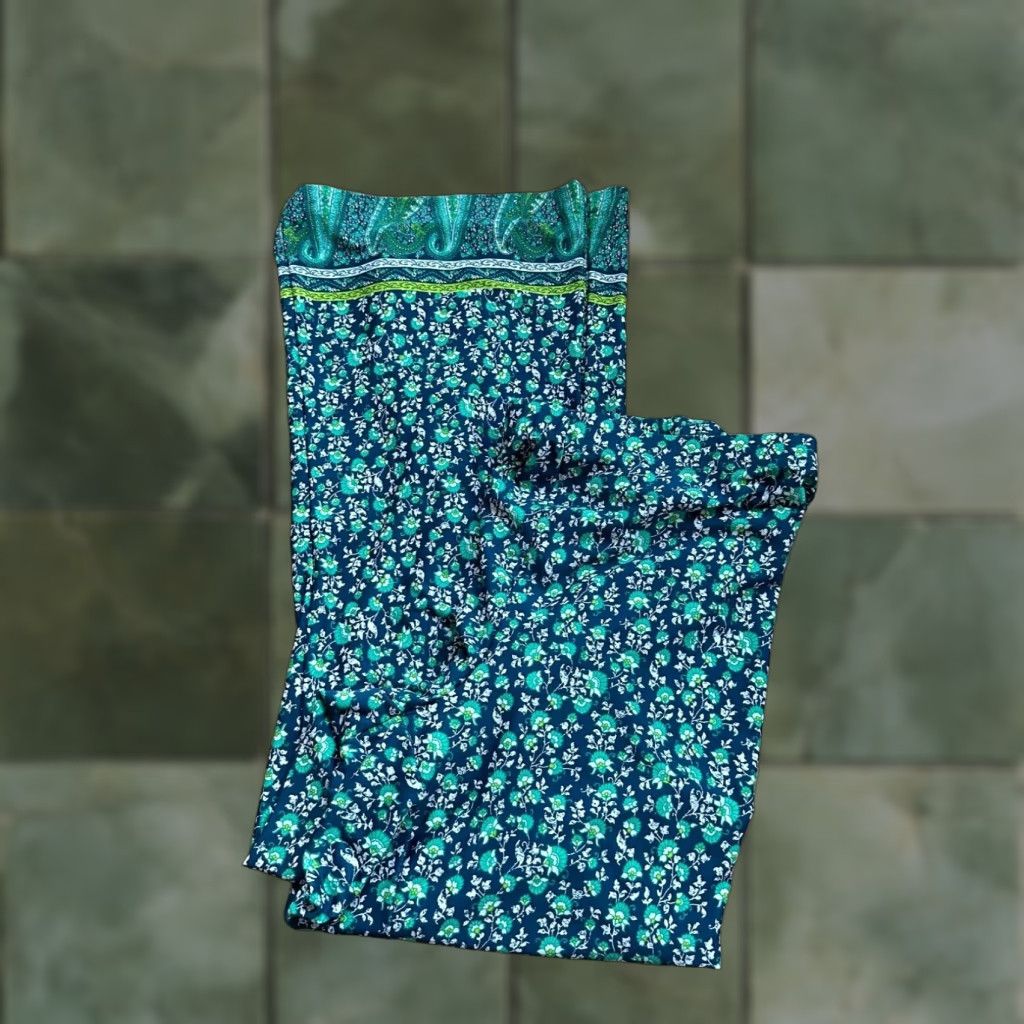 Vintage New Directions Womens XL Blue Floral Wide Leg Pants Elastic Waist Boho Knit Size 40" / US 18 - 1 Thumbnail