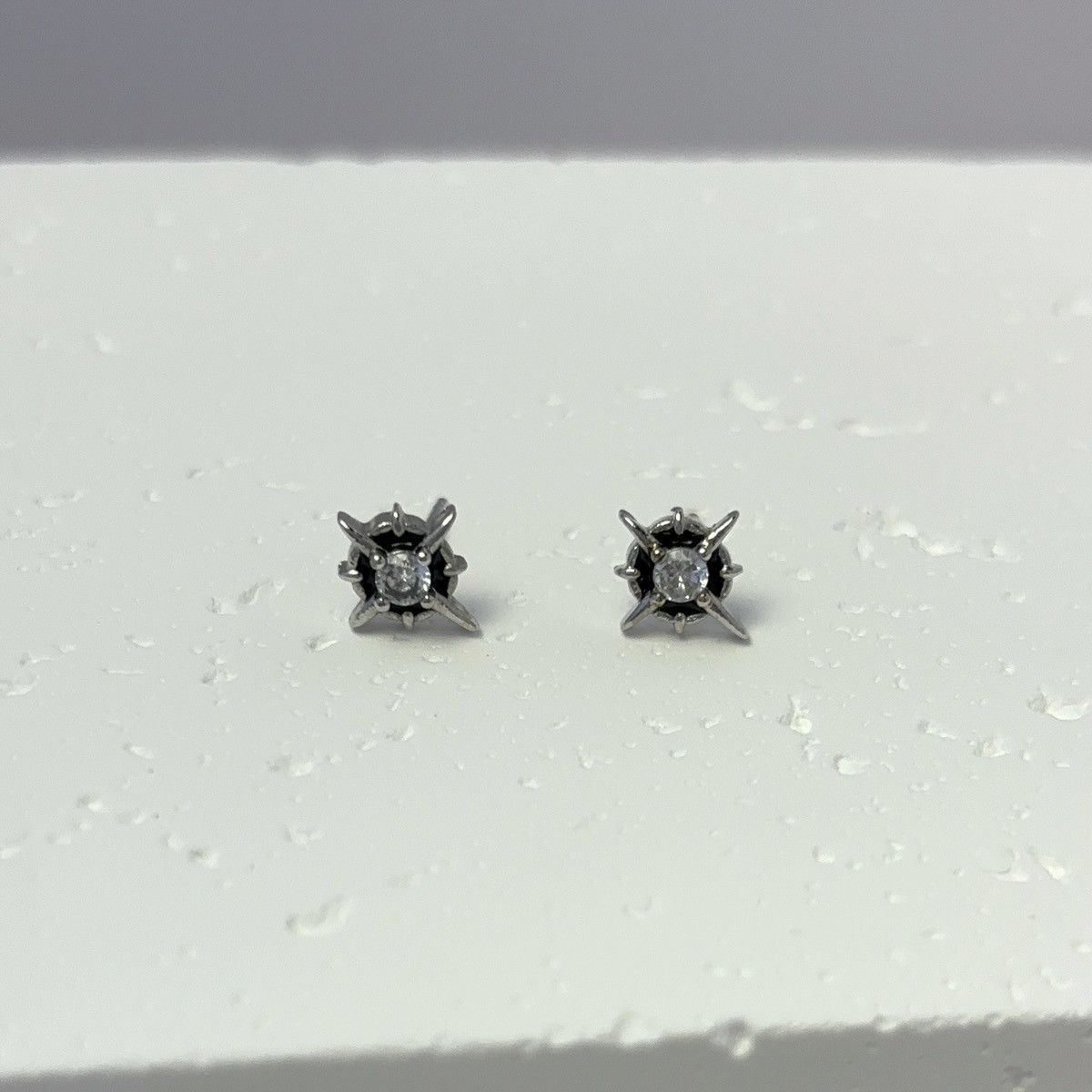 Other 925 Silver Plated CZ Star Stud Earrings for Men Women Size ONE SIZE - 1 Thumbnail