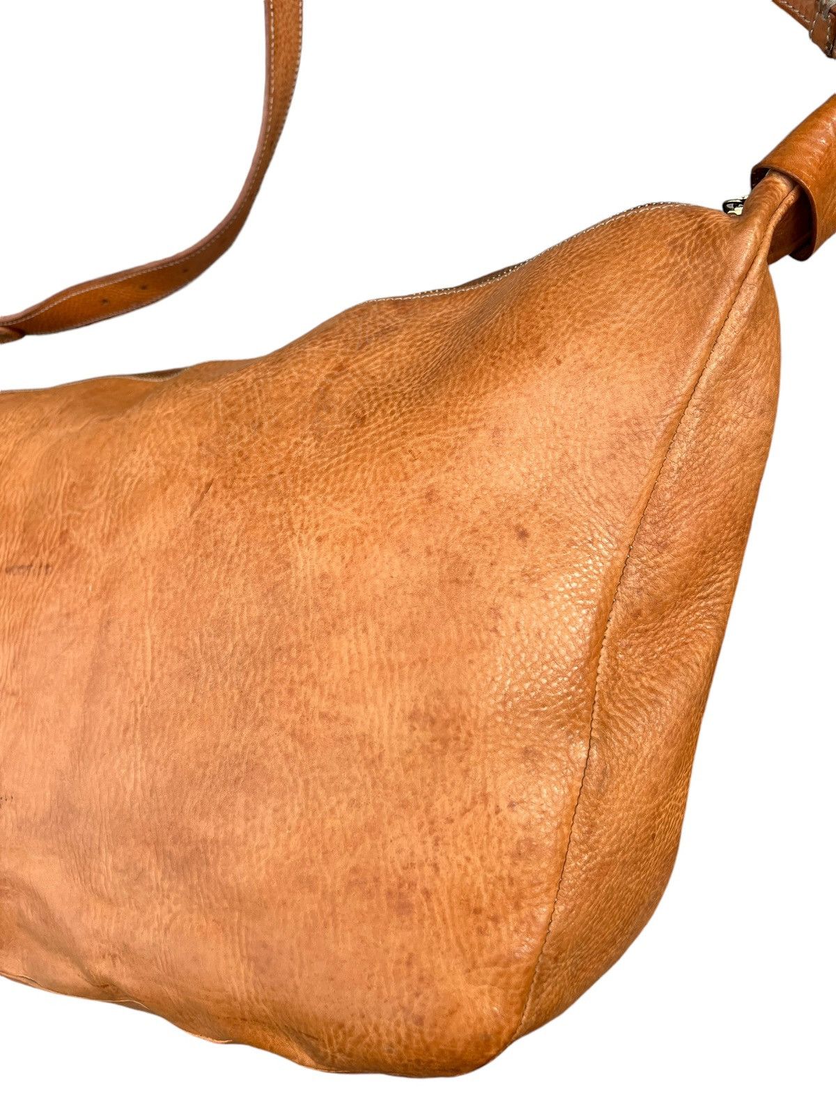 Japanese Brand × Leather CI-VA Japan Faded Patina Leather Bag Banana Size ONE SIZE - 13 Thumbnail