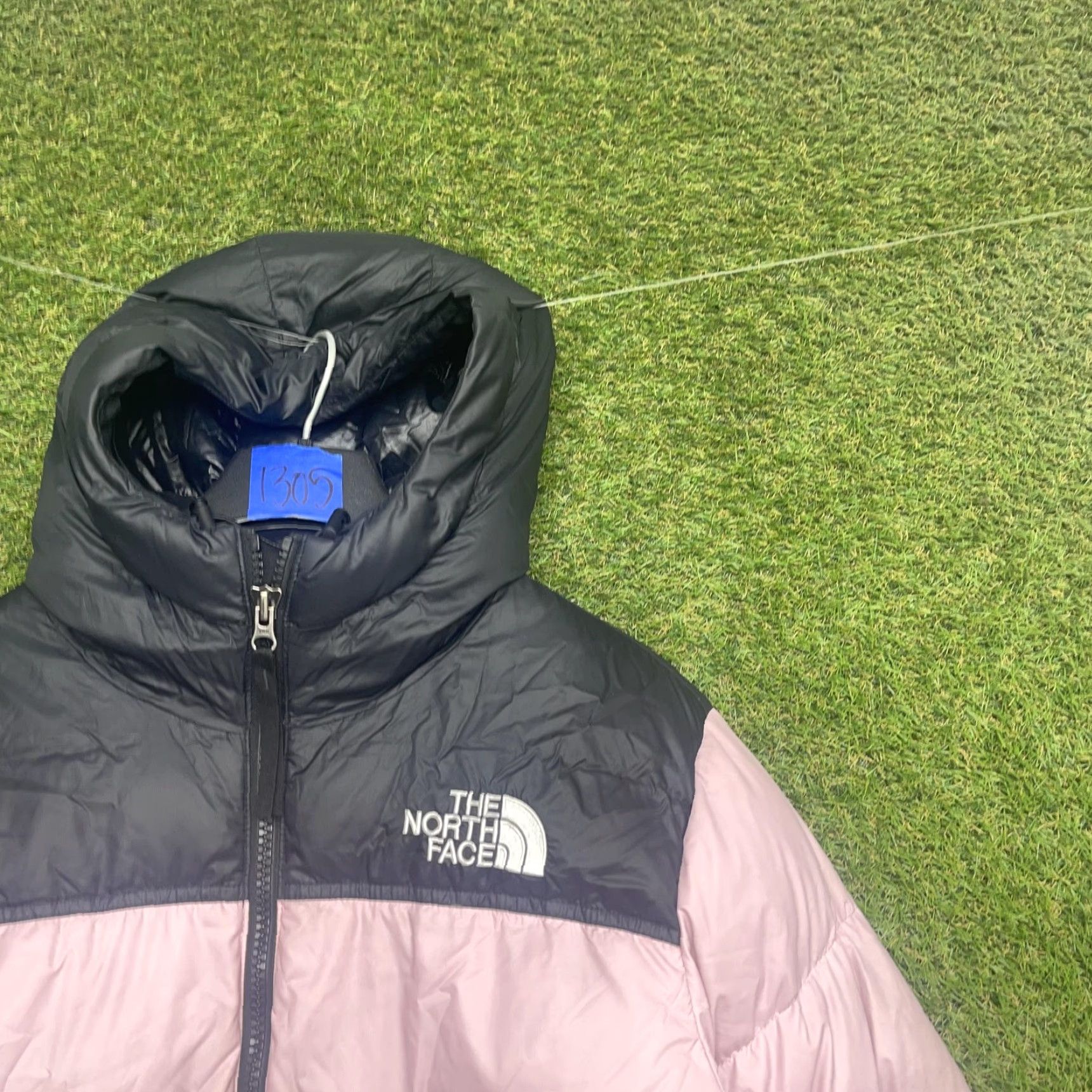 The North Face The North Face Jacket Womens Medium Neptuse Pink Hooded Puffer Insulated Ski Size M / US 6-8 / IT 42-44 - 2 Thumbnail