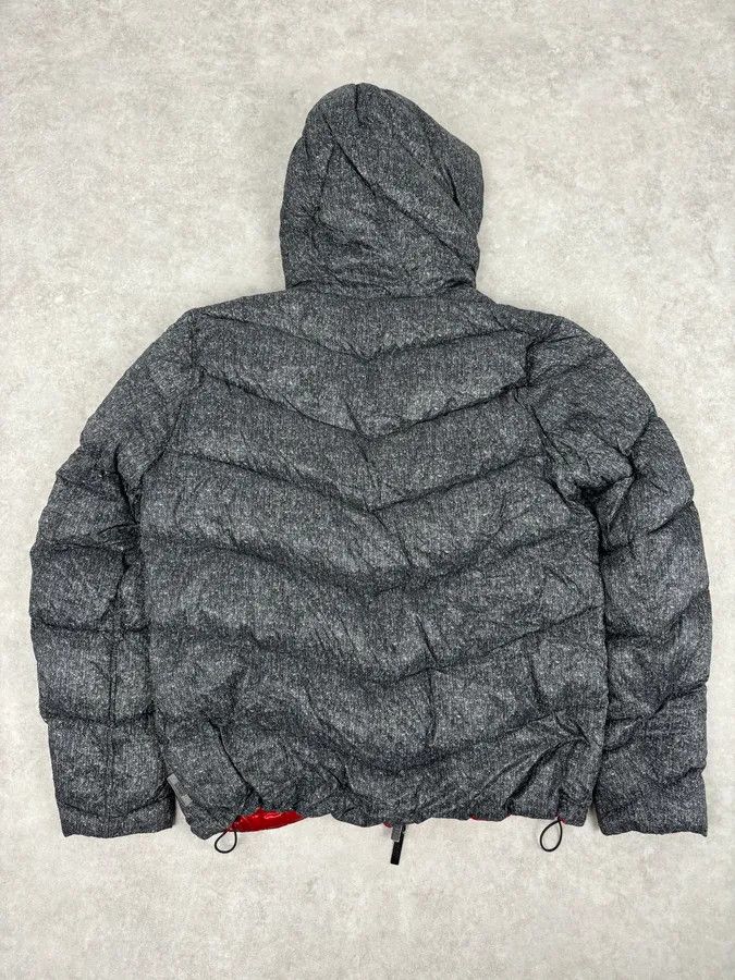 Armani Collezioni Armani Collezioni Grey Red Nylon Reversible Quilted Puffer Jacket Size US M / EU 48-50 / 2 - 7 Thumbnail