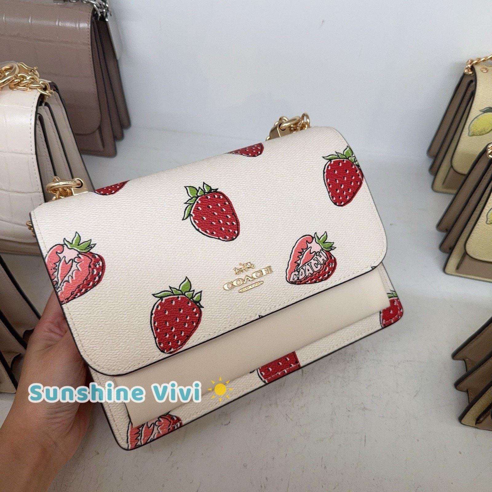 Coach NWT Coach Klare Crossbody Strawberry Gold/Chalk Multi CAL65 Size ONE SIZE - 2 Thumbnail
