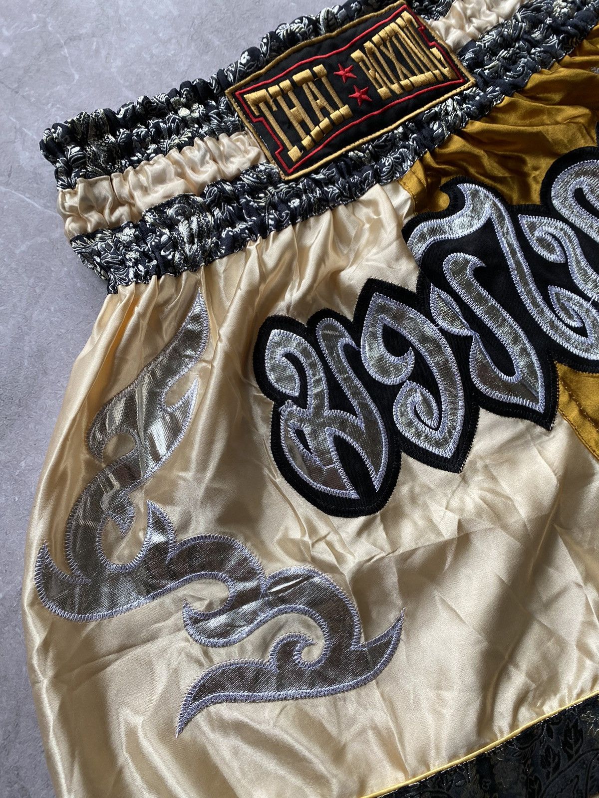 Vintage Vintage Muay Thai Boxing MMA Dragon Print Shorts Size L Size US 34 / EU 50 - 3 Thumbnail