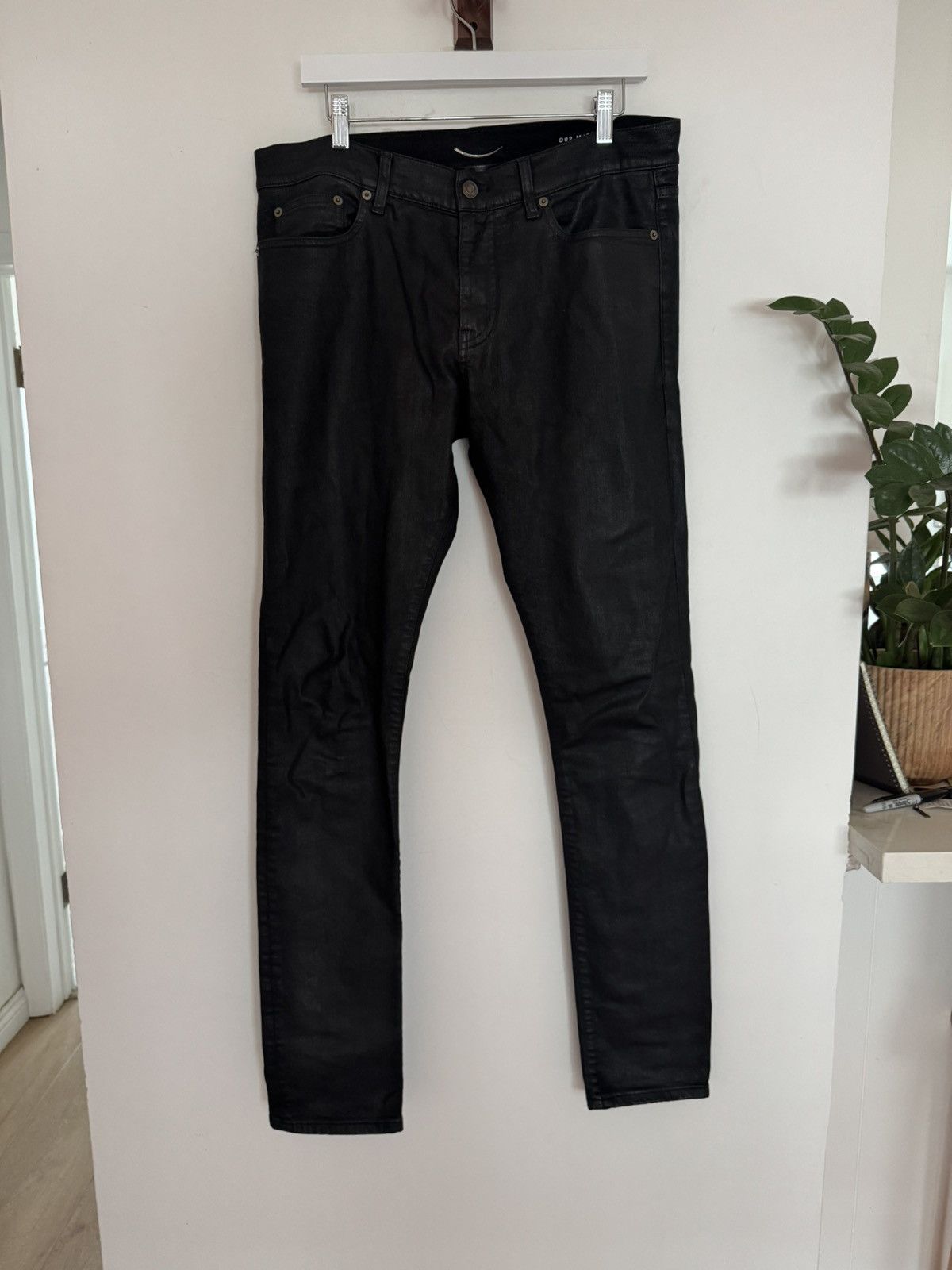 Hedi nightrider waxed d02