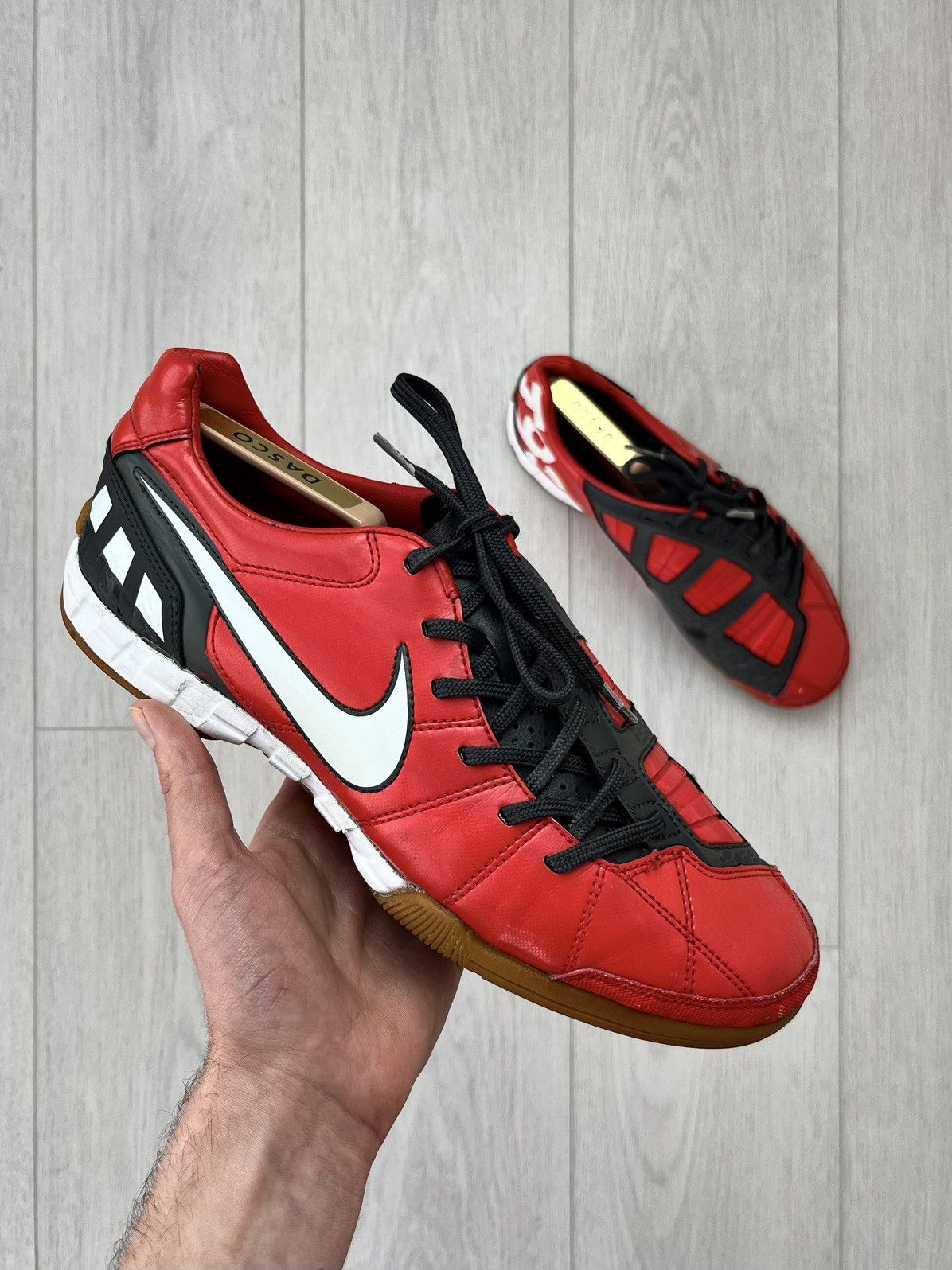 Nike Vintage Nike Total 90 Shoot lll IC Futsal Soccer Shoes Boots Size US 8.5 / EU 41-42 - 1 Thumbnail