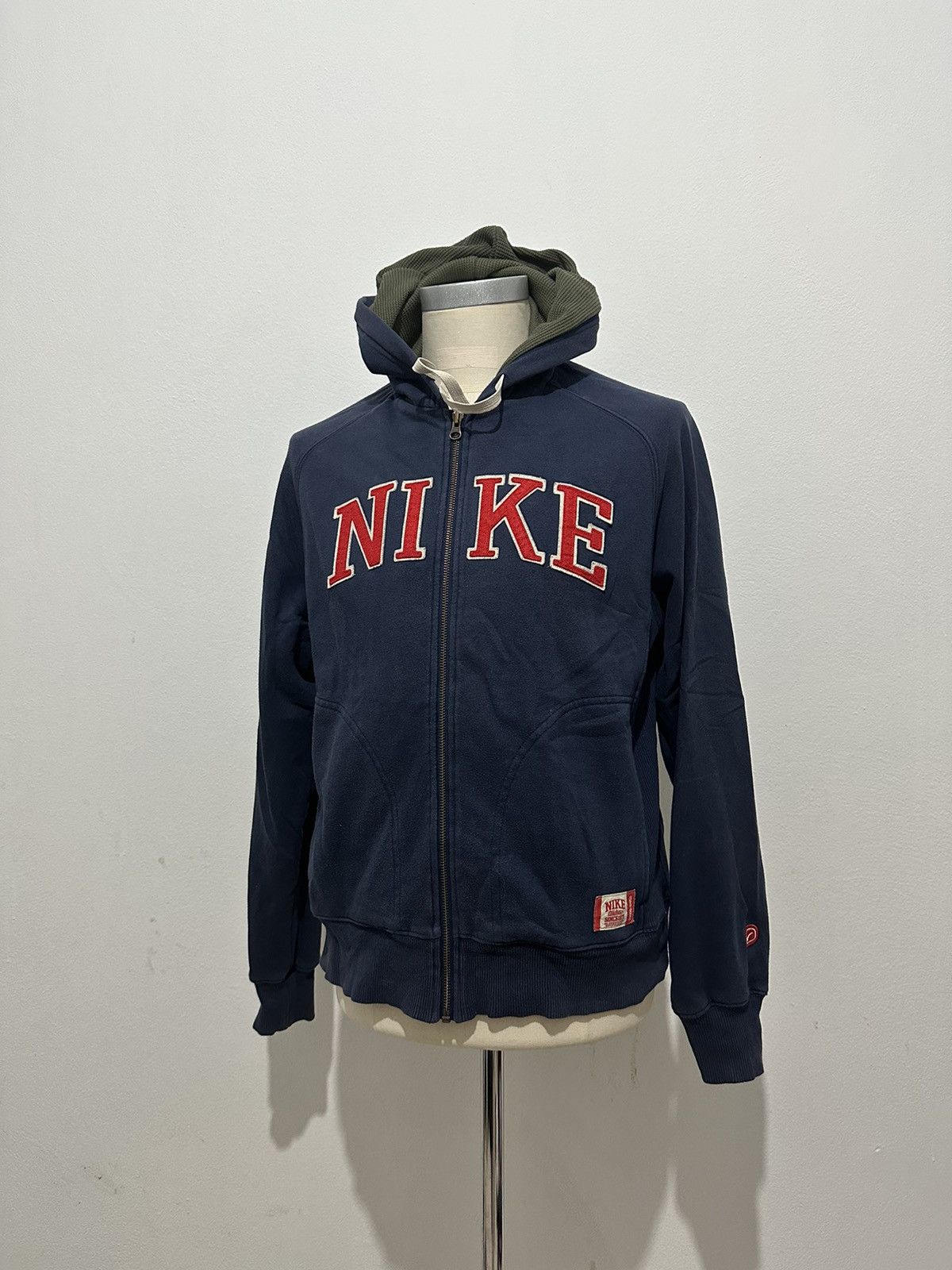 Nike Nike Athletic Size US M / EU 48-50 / 2 - 2 Thumbnail