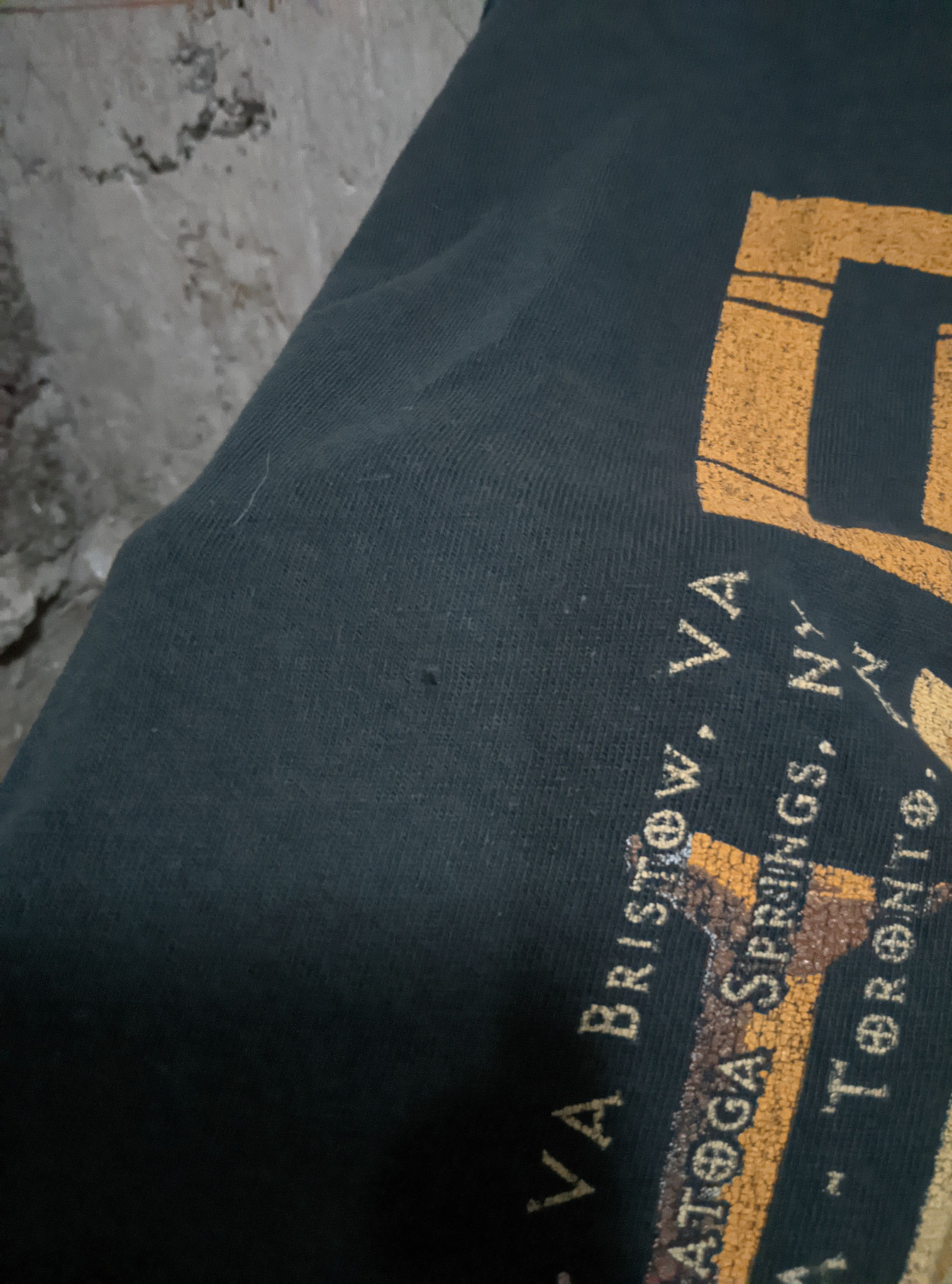 Band Tees Vintage 2006 nine inch nails bauhaus live with teeth t shirt Size US L / EU 52-54 / 3 - 12 Thumbnail
