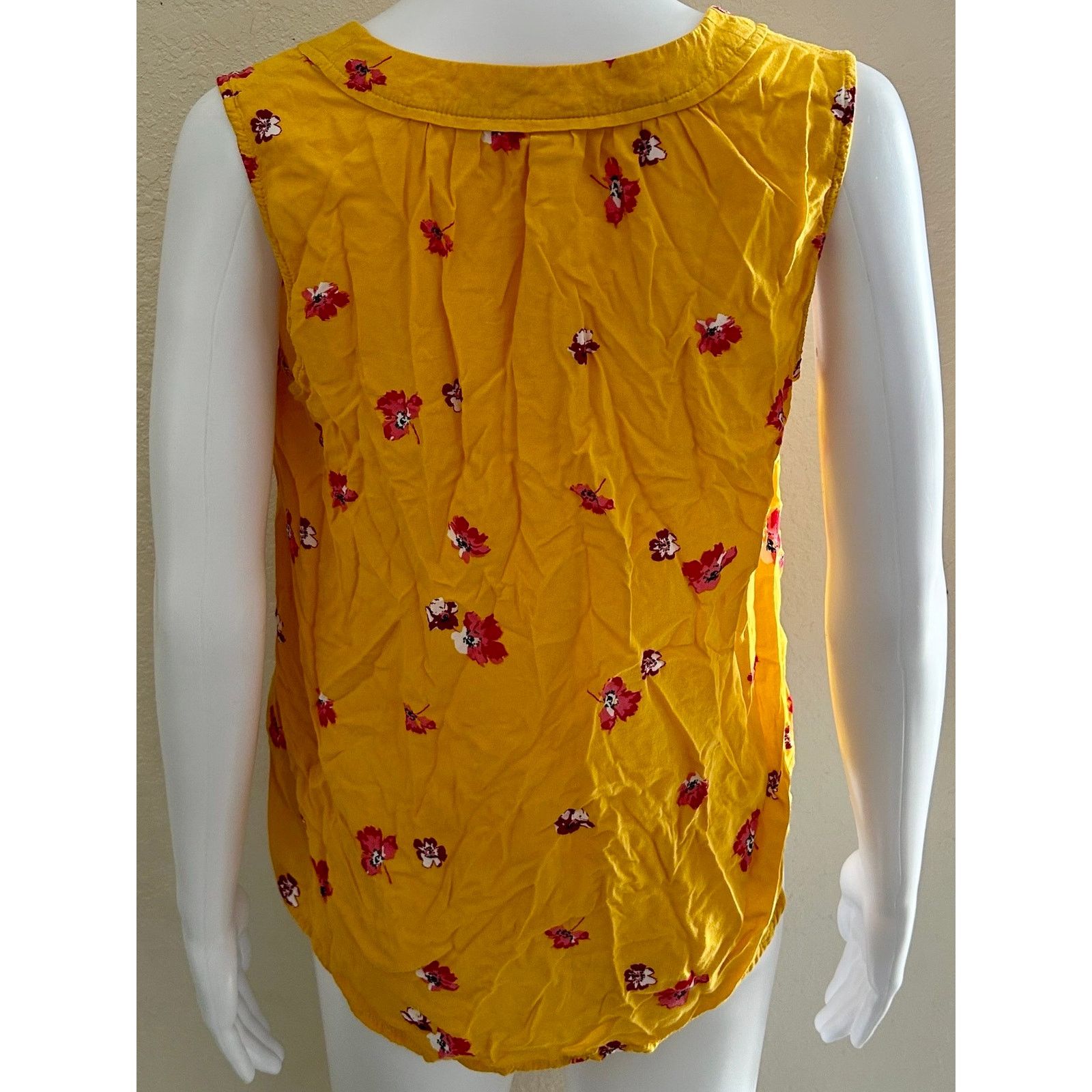 Old Navy Old Navy | Women's Floral Tie Front Sleeveless Top | Medium Size M / US 6-8 / IT 42-44 - 2 Thumbnail