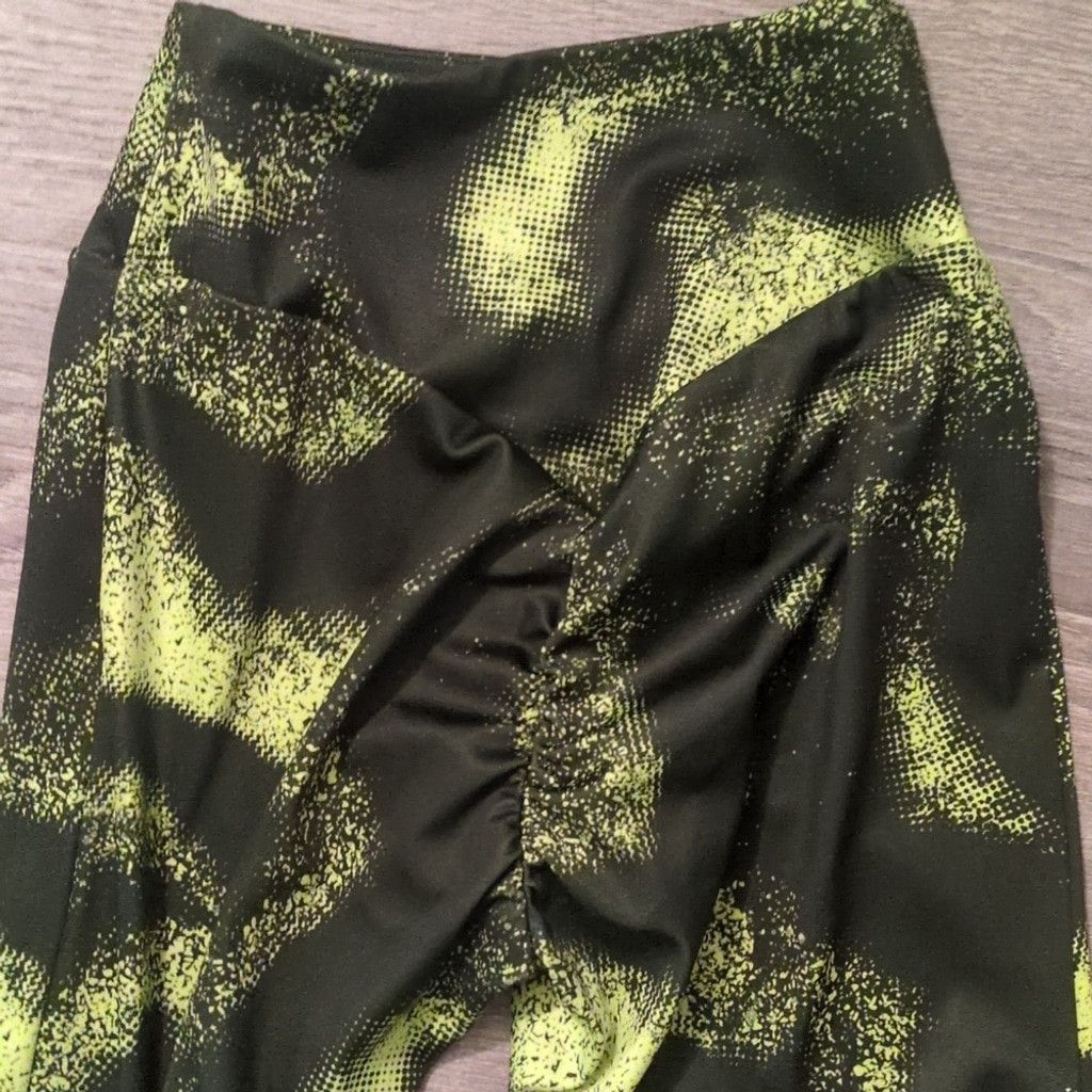 Gymshark Gymshark Moss Olive Print Power Regilar Leggings Size XS Size 25" / US 0 / IT 36 - 6 Thumbnail