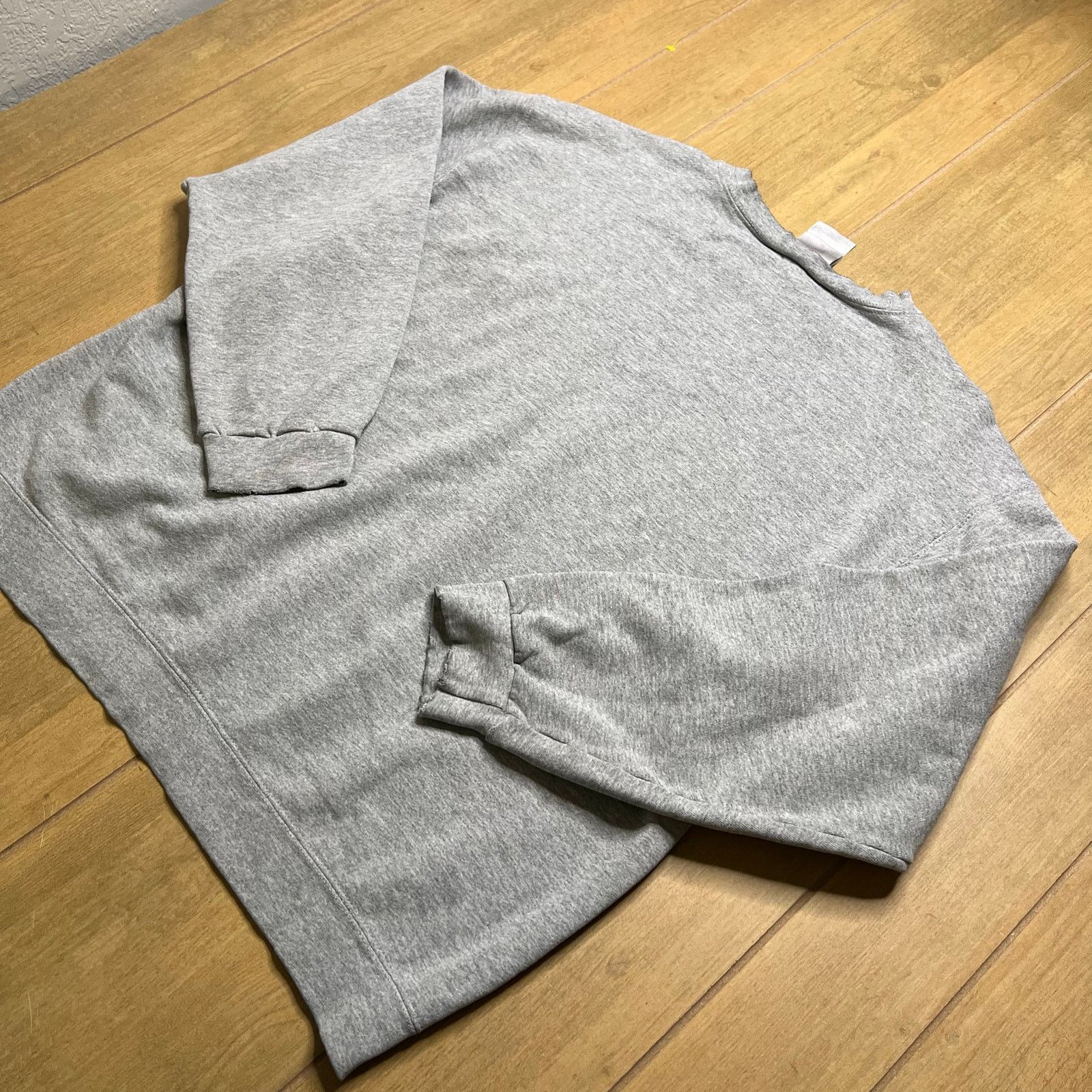 Nike Vintage Nike Crewneck Sweatshirt Swoosh Men Sz XL Distress Size US XL / EU 56 / 4 - 12 Thumbnail