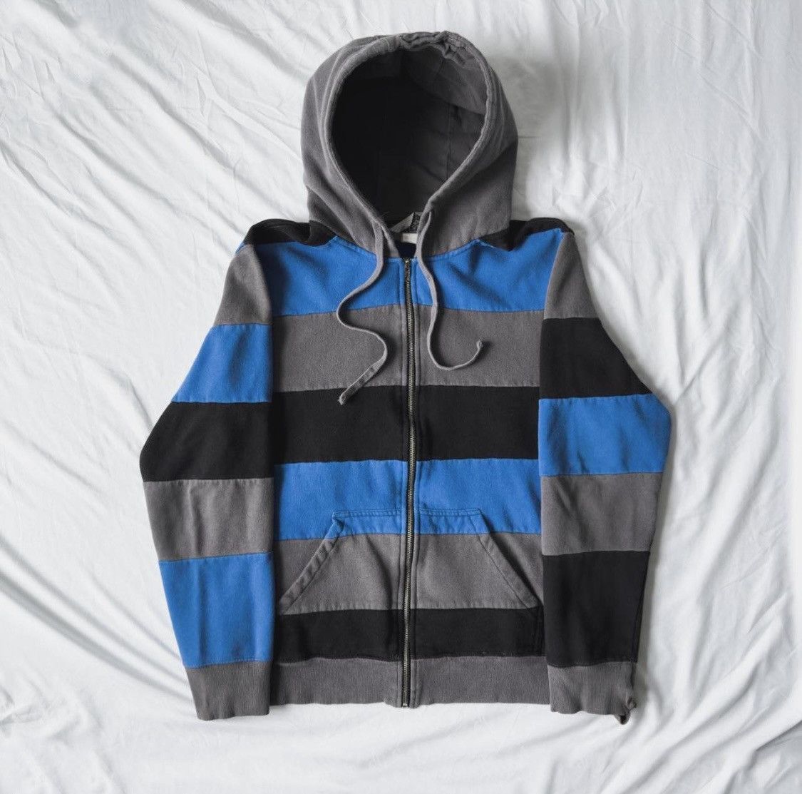 Vintage Vintage Y2K Striped Panel Zip Up Hoodie Blue Grey Black Size US XL / EU 56 / 4 - 1 Thumbnail