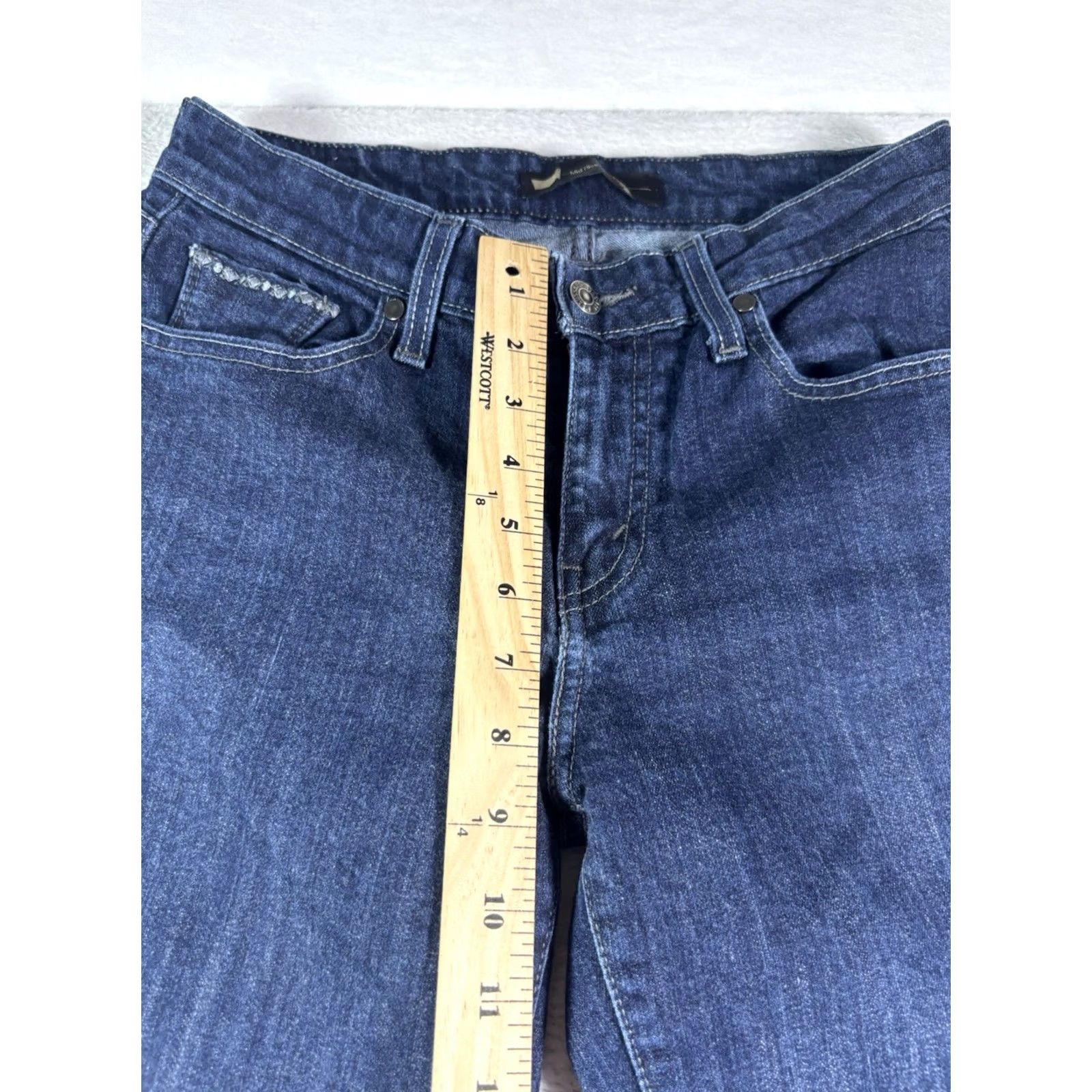 Levi's Levi'S Jeans Womens 8 Blue Women Size 29x30 Mid Rise Skinny Dark Wash Denim Size 30" / US 8 / IT 44 - 3 Thumbnail