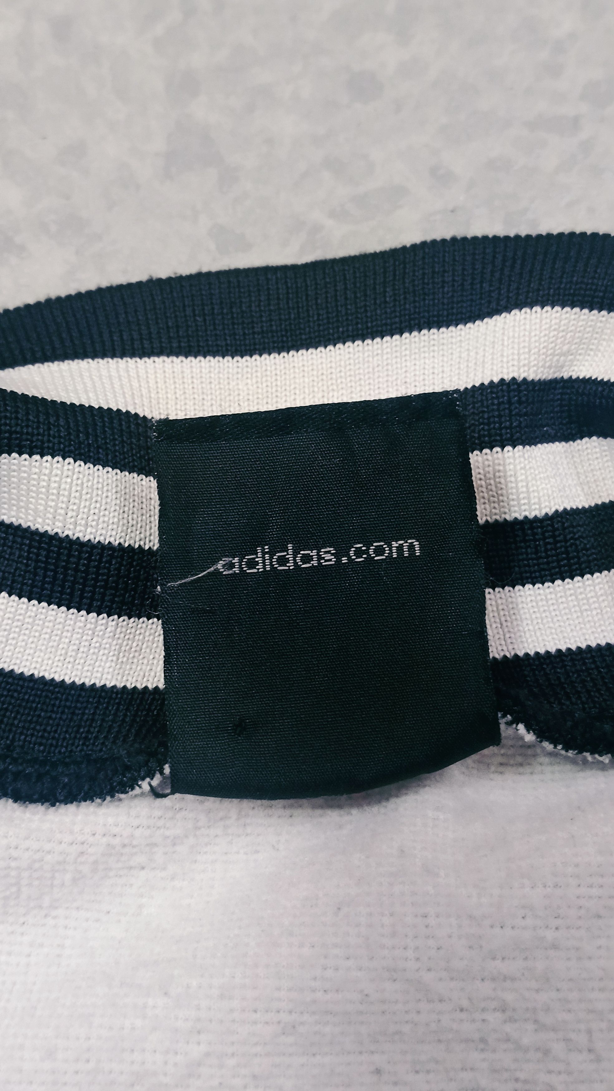 Adidas Vintage Adidas Real Madrid Sweater Size US L / EU 52-54 / 3 - 9 Thumbnail