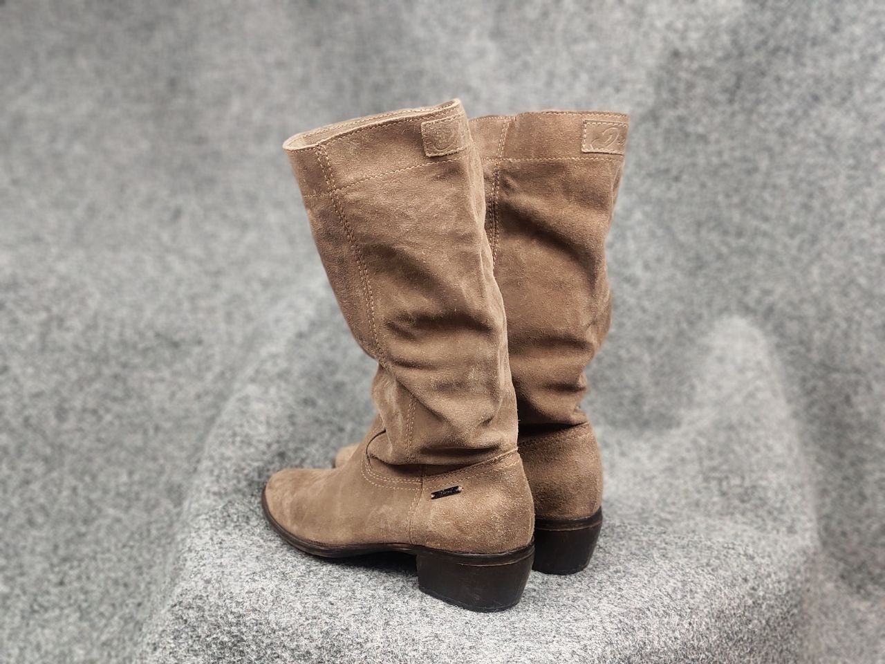 Diesel Vintage Diesel Beige Logo Suede Leather Cowboy Biker Boots Size US 10 / IT 40 - 9 Thumbnail