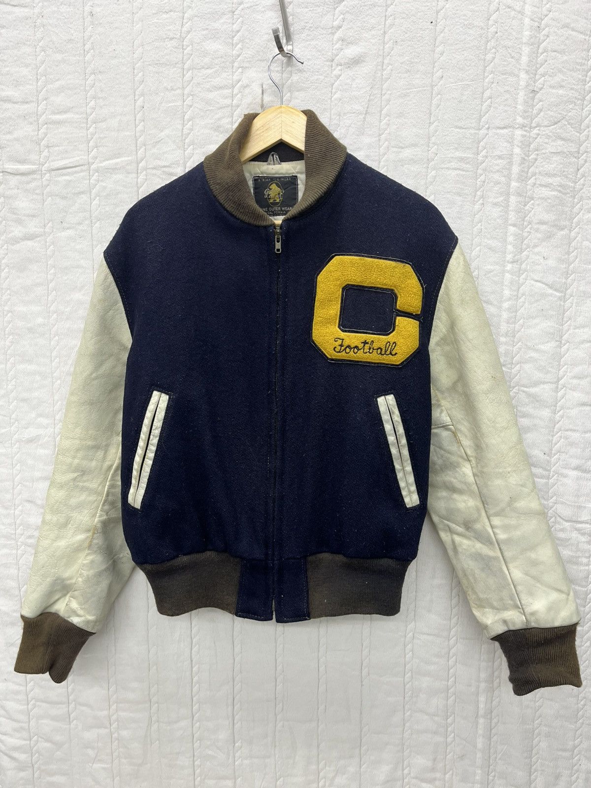 Golden Bear VTG GOLDEN BEAR VARSITY JACKET LEATHER SLEEVE Size US S / EU 44-46 / 1 - 2 Thumbnail