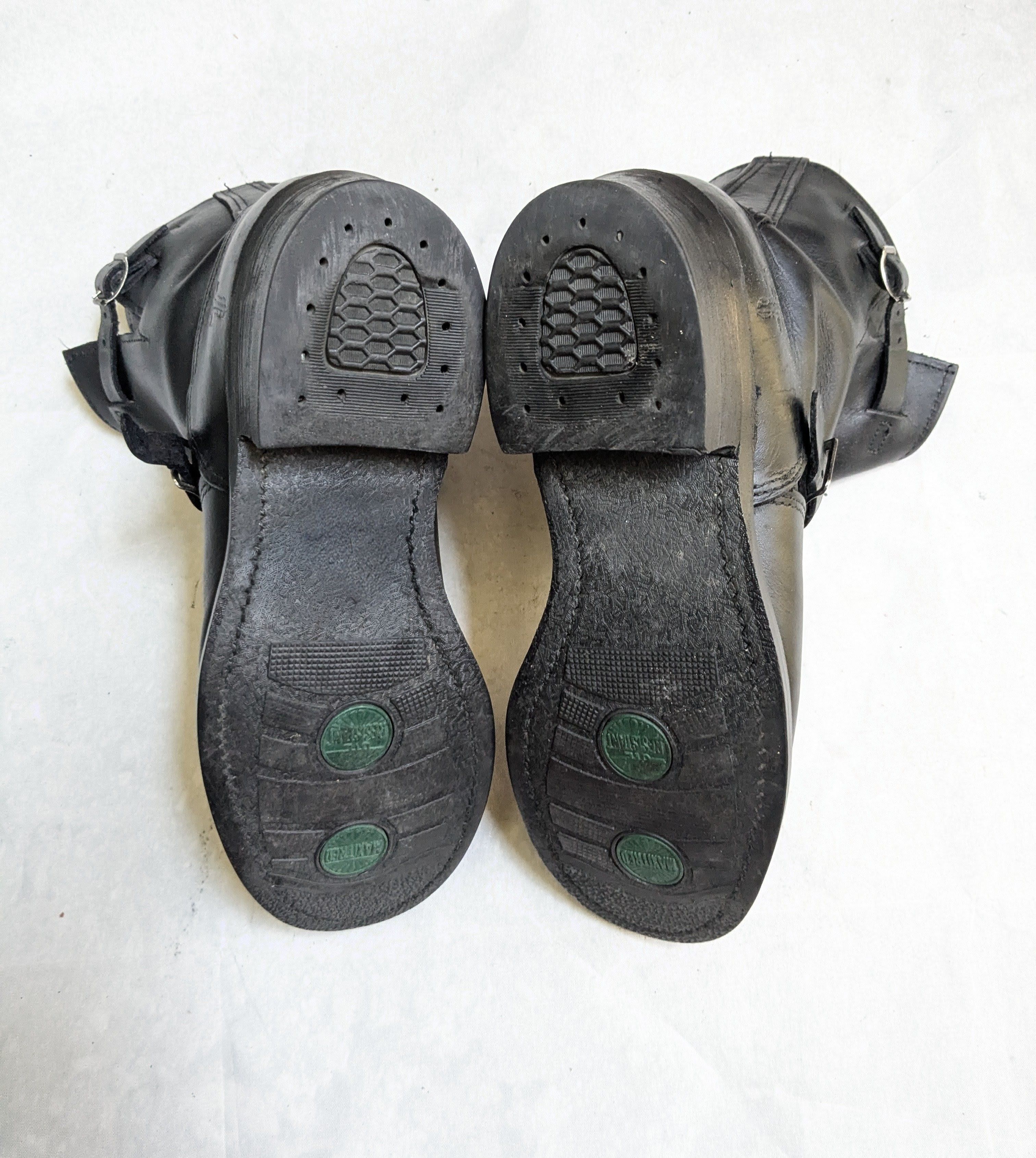 Frye Frye Engineer Black Leather 9 M Leather Buckle Size US 9 / EU 42 - 17 Thumbnail