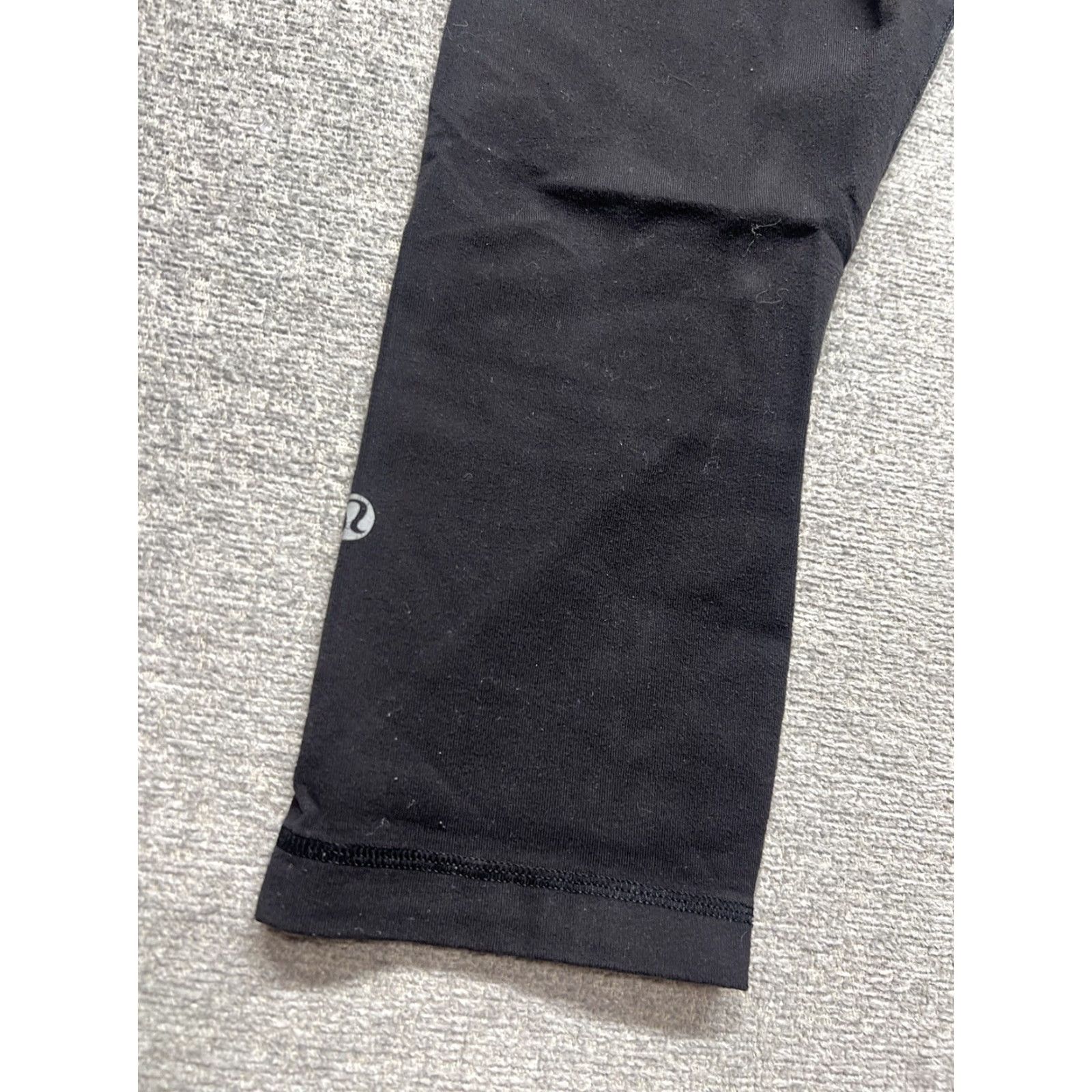 Lululemon Lululemon Run Inspire Crop II Leggings Womens Size 6 Black 21” Reversible Size 28" / US 6 / IT 42 - 6 Thumbnail