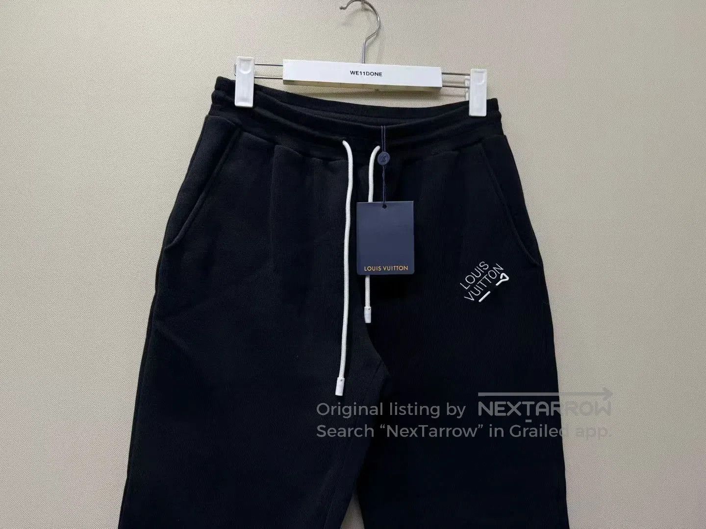 Louis Vuitton Louis Vuitton Black Embroidered Letter Trousers. Size US 38 / EU 54 - 2 Thumbnail