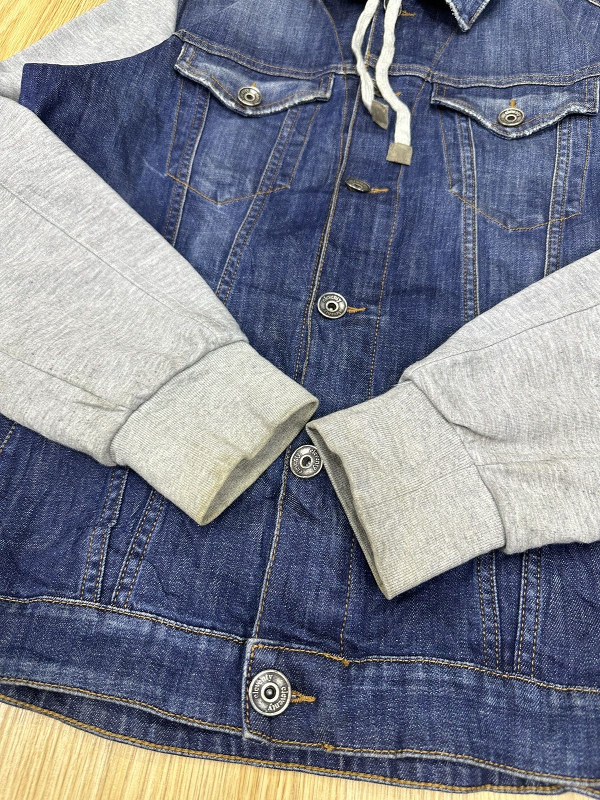 Eleventy Eleventy Denim Hoodie Made In Italy Jacket Z210 Size US L / EU 52-54 / 3 - 7 Thumbnail