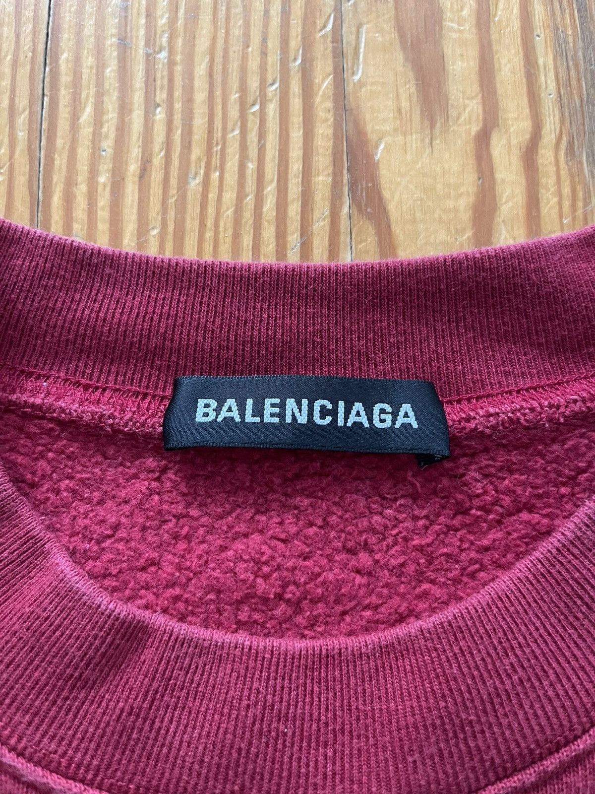 Balenciaga Balenciaga Logo Text Sweatshirt Crewneck Burgundy Red Size US S / EU 44-46 / 1 - 4 Thumbnail