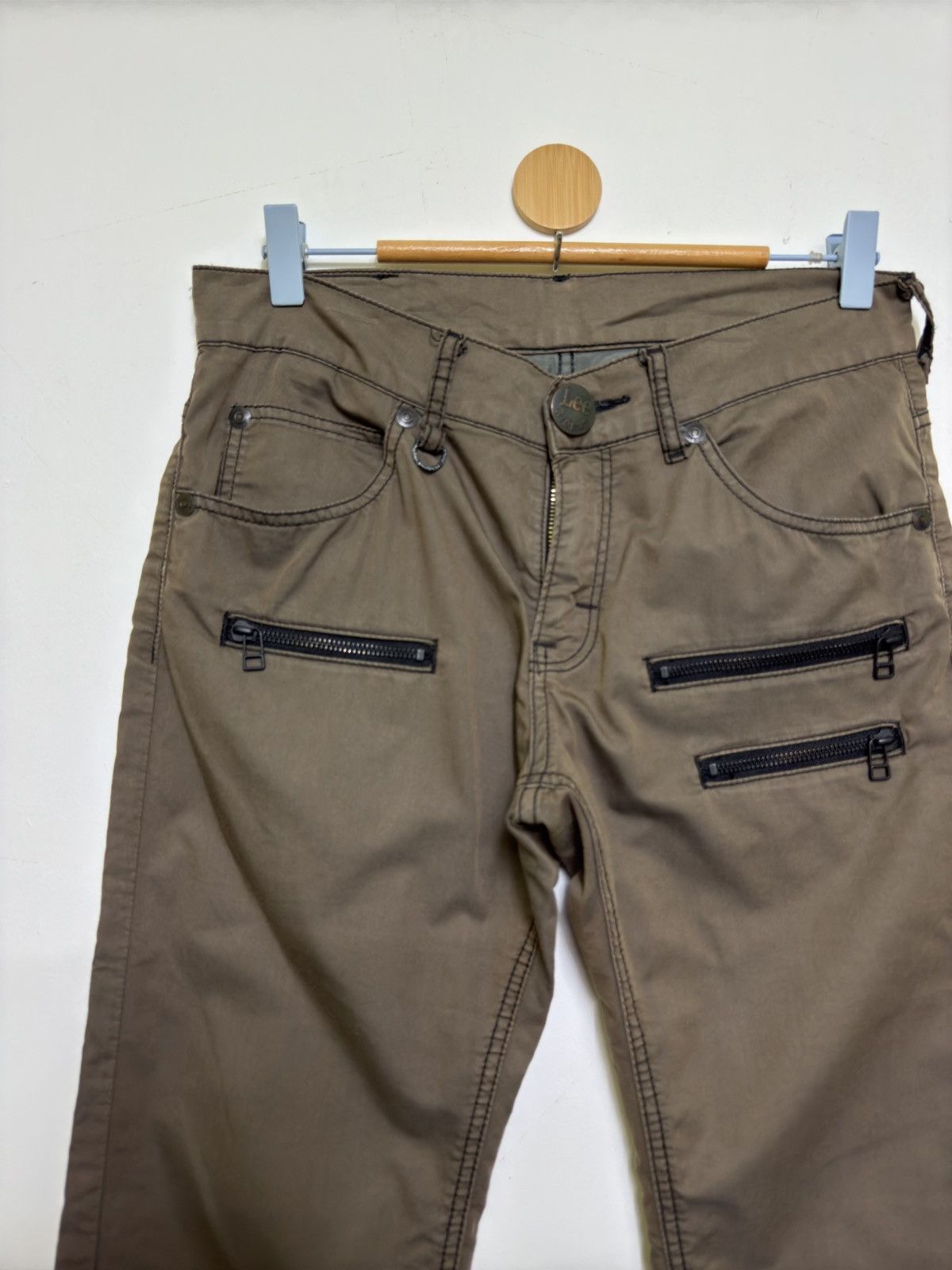 Lee Vintage Lee Riders Buckle Biker Style Low Rise Zipper Pant Size US 29 - 4 Thumbnail