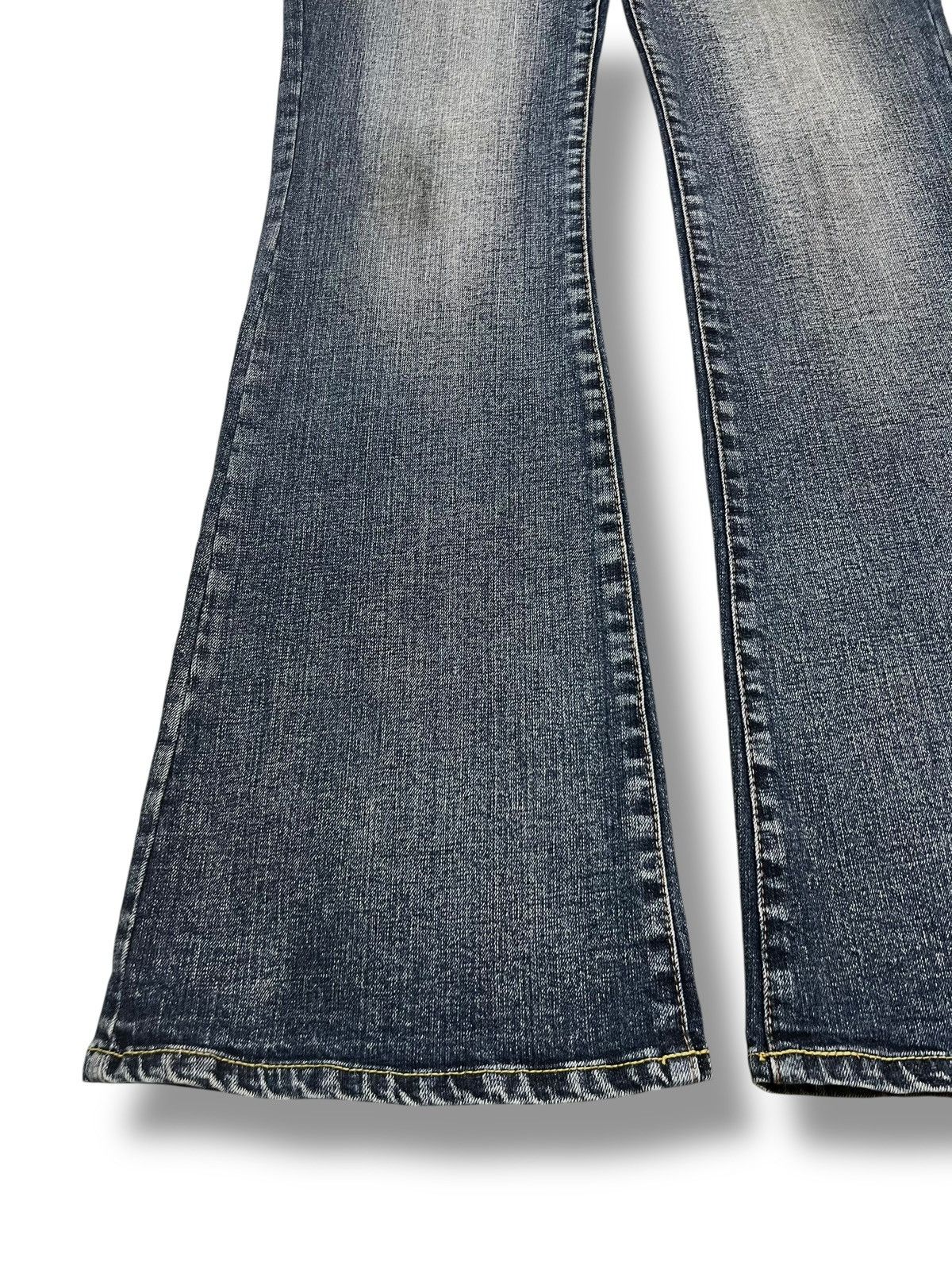 Japanese Brand Vintage Flared Original Jeans Japan - Faded Wash Style Jeans Size US 33 - 6 Thumbnail