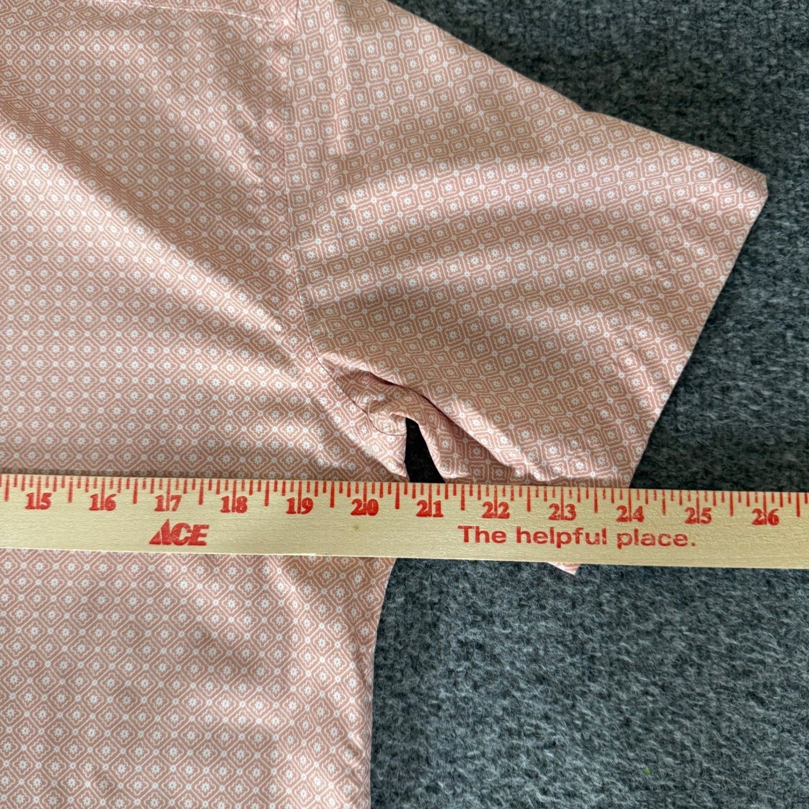 UNTUCKit UNTUCKit Mens Small Short Sleeve Button Up Shirt Pink Size US S / EU 44-46 / 1 - 4 Thumbnail