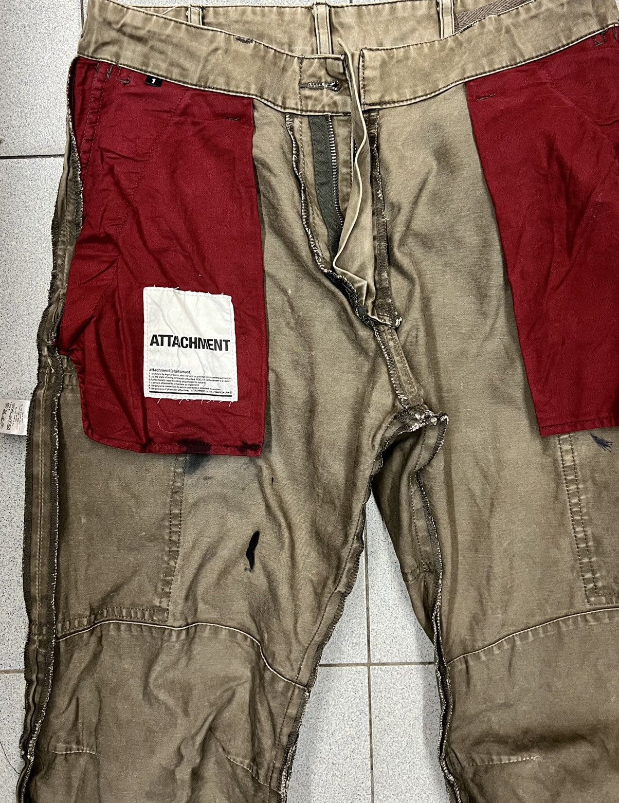 Attachment ATTACHMENT HEAVY FLARED CARGO PANTS Size US 30 / EU 46 - 11 Thumbnail
