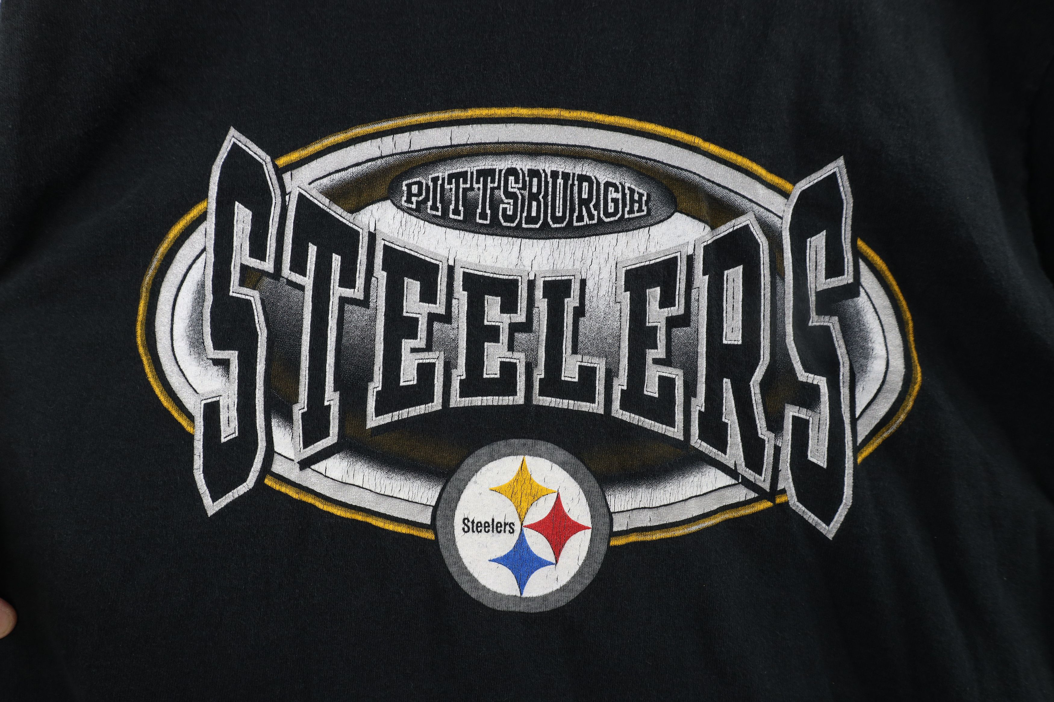 Vintage Vintage 90s Spell Out Pittsburgh Steelers Football T-Shirt Size US L / EU 52-54 / 3 - 4 Thumbnail