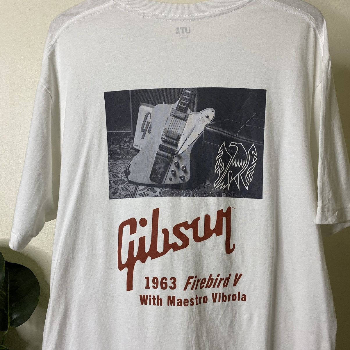 Band Tees × Uniqlo Gibson Firebird V For Uniqlo Collaboration T Shitt Size US XL / EU 56 / 4 - 2 Thumbnail