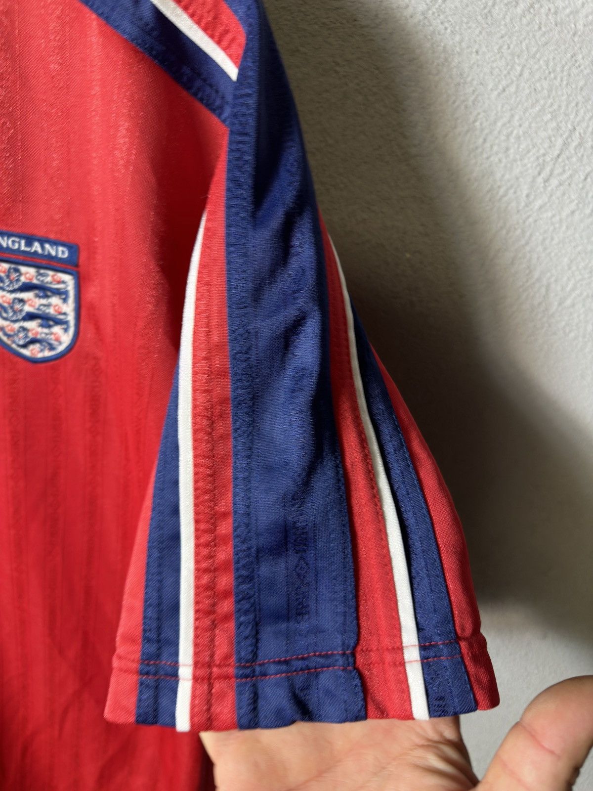 Other VINTAGE ENGLAND NATIONAL 2000/2001 SOCCER FOOTBALL JERSEY Size US L / EU 52-54 / 3 - 3 Thumbnail