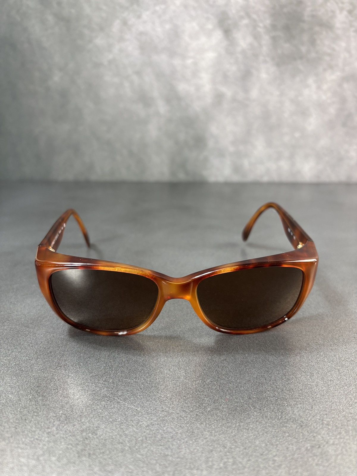 Giorgio Armani 1990s Vintage Giorgio Armani Sunglasses GA835 Tortoise 80s Size ONE SIZE - 5 Thumbnail