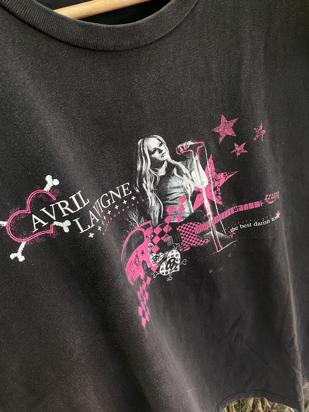 Band Tees Avril Lavigne The Best Damn Asia Tour Tee Size US L / EU 52-54 / 3 - 3 Thumbnail