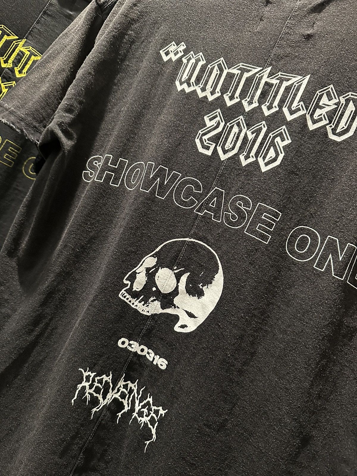 Revenge REVENGE - “IRON N’ ROSES” UNTITLED 2016 Showcase One SPLIT T Size US S / EU 44-46 / 1 - 4 Thumbnail